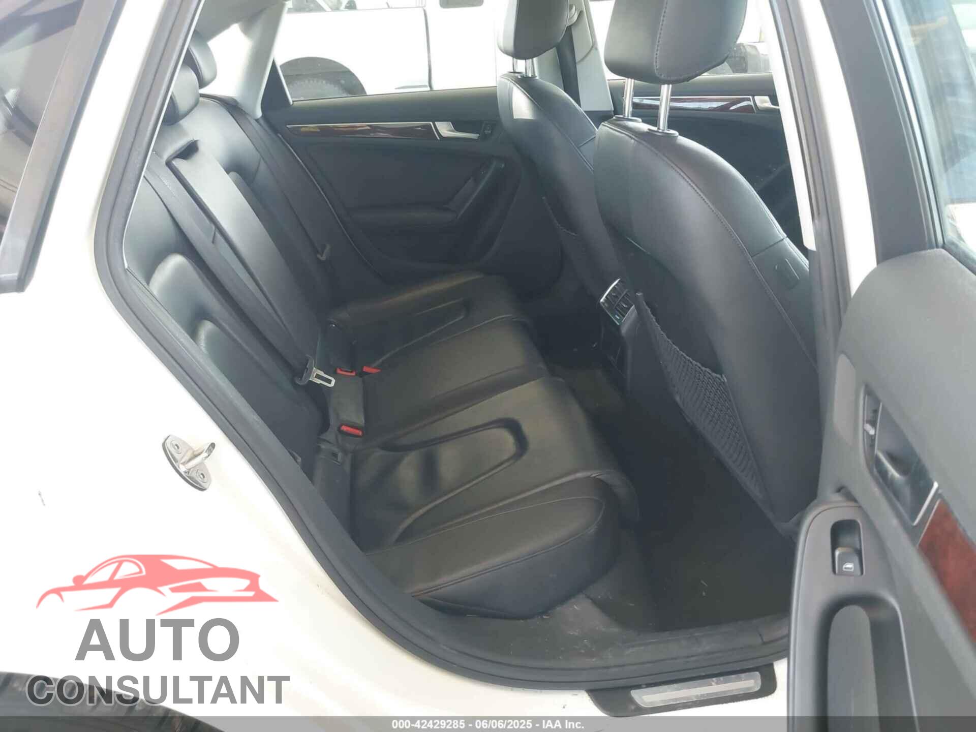 AUDI A4 2009 - WAULK78K09N038847