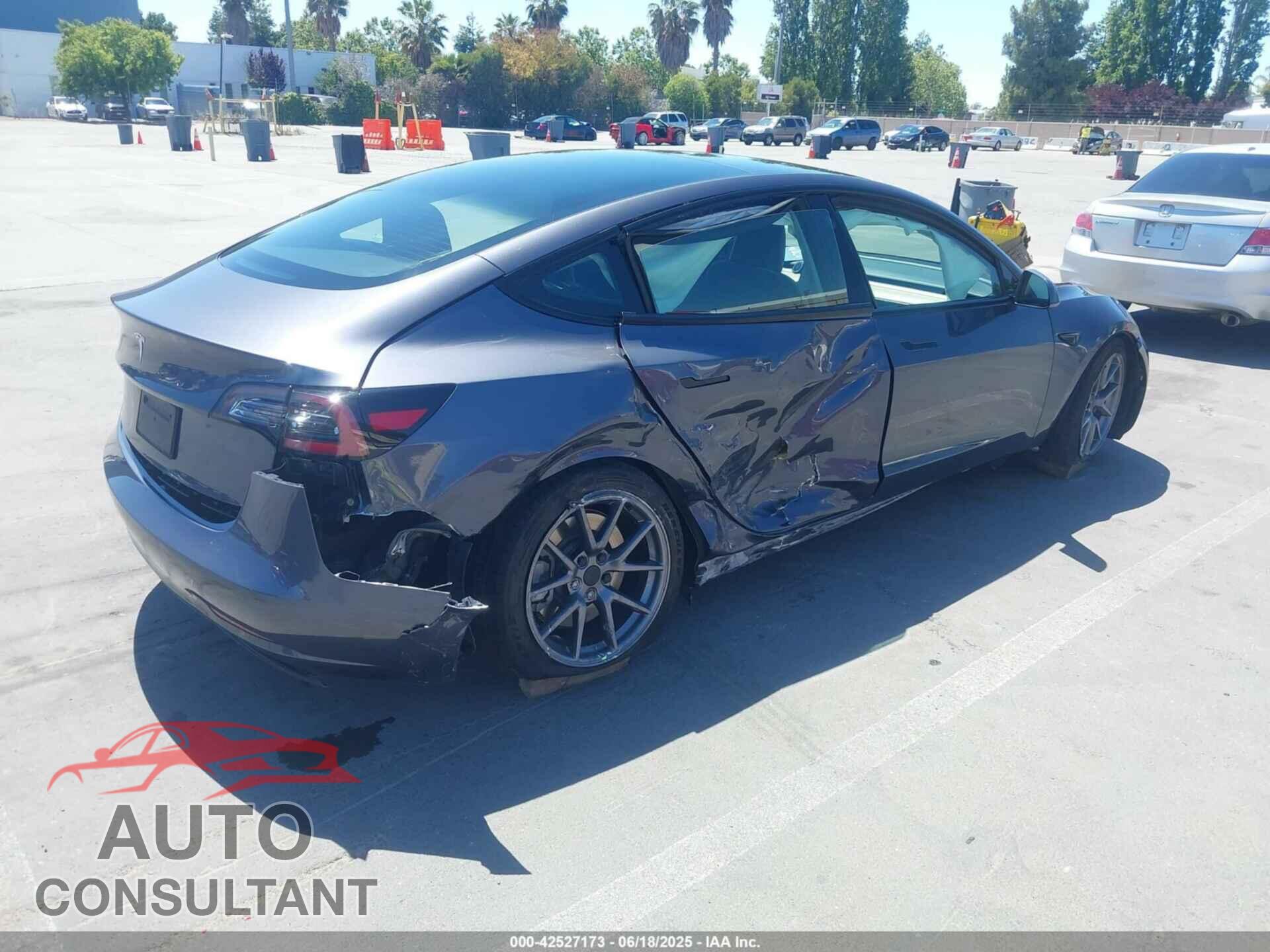 TESLA MODEL 3 2023 - 5YJ3E1EA4PF545281
