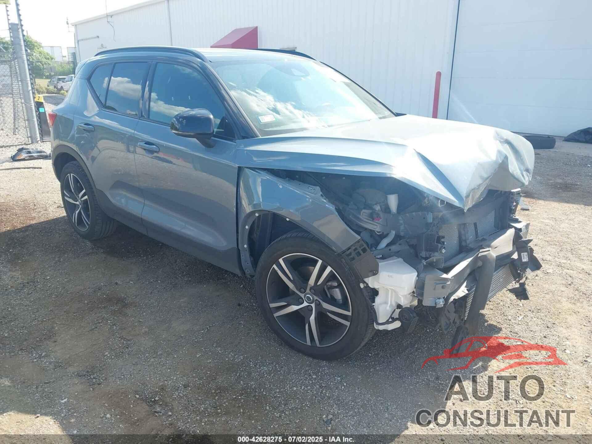 VOLVO XC40 2021 - YV4162UM3M2600997
