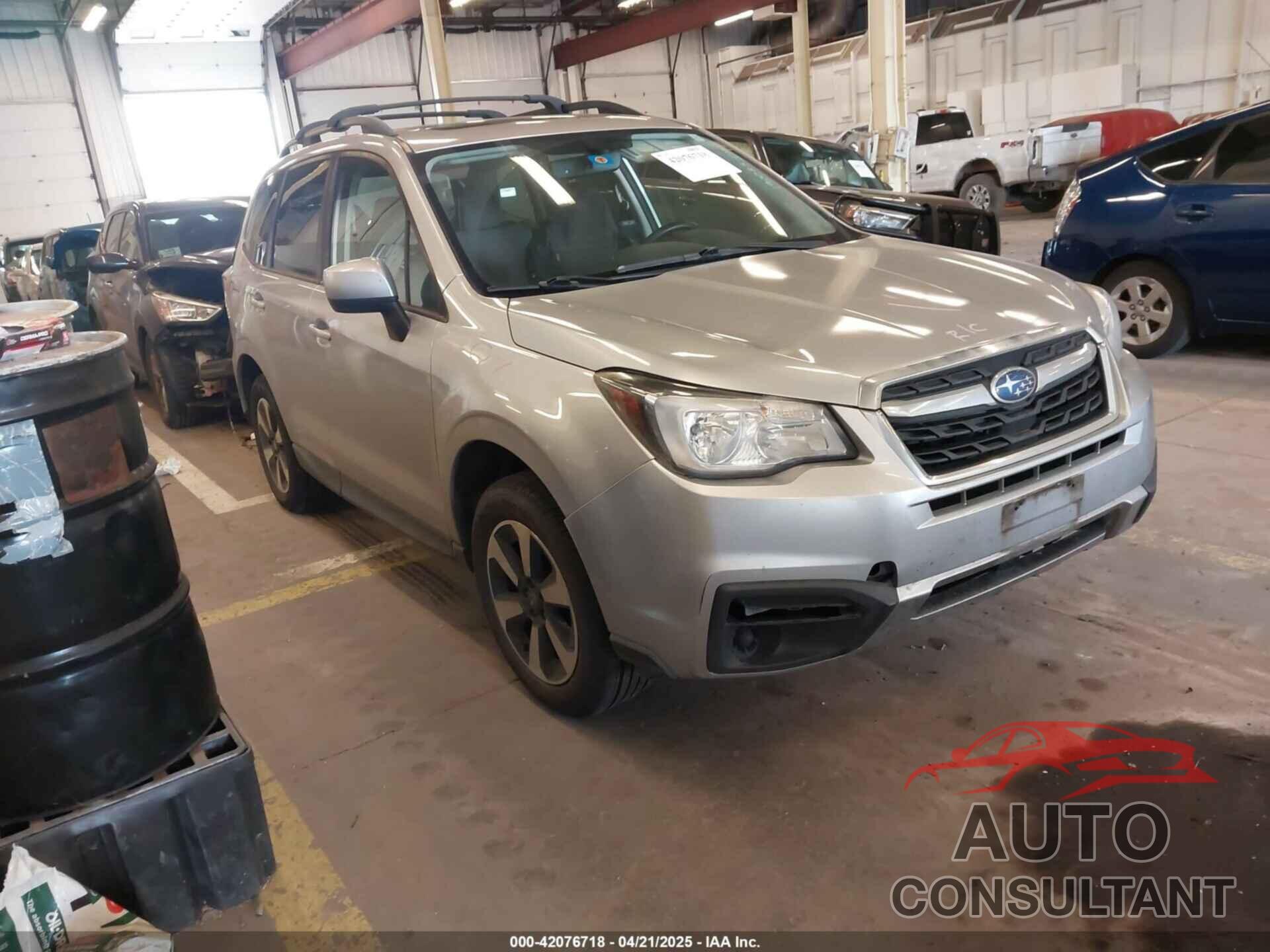 SUBARU FORESTER 2017 - JF2SJAEC0HH552627