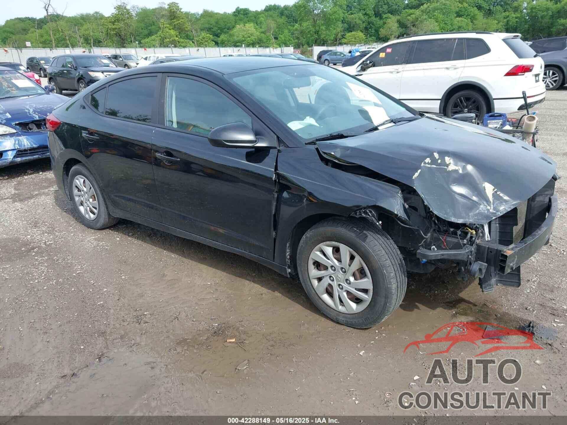 HYUNDAI ELANTRA 2017 - KMHD74LF8HU091975