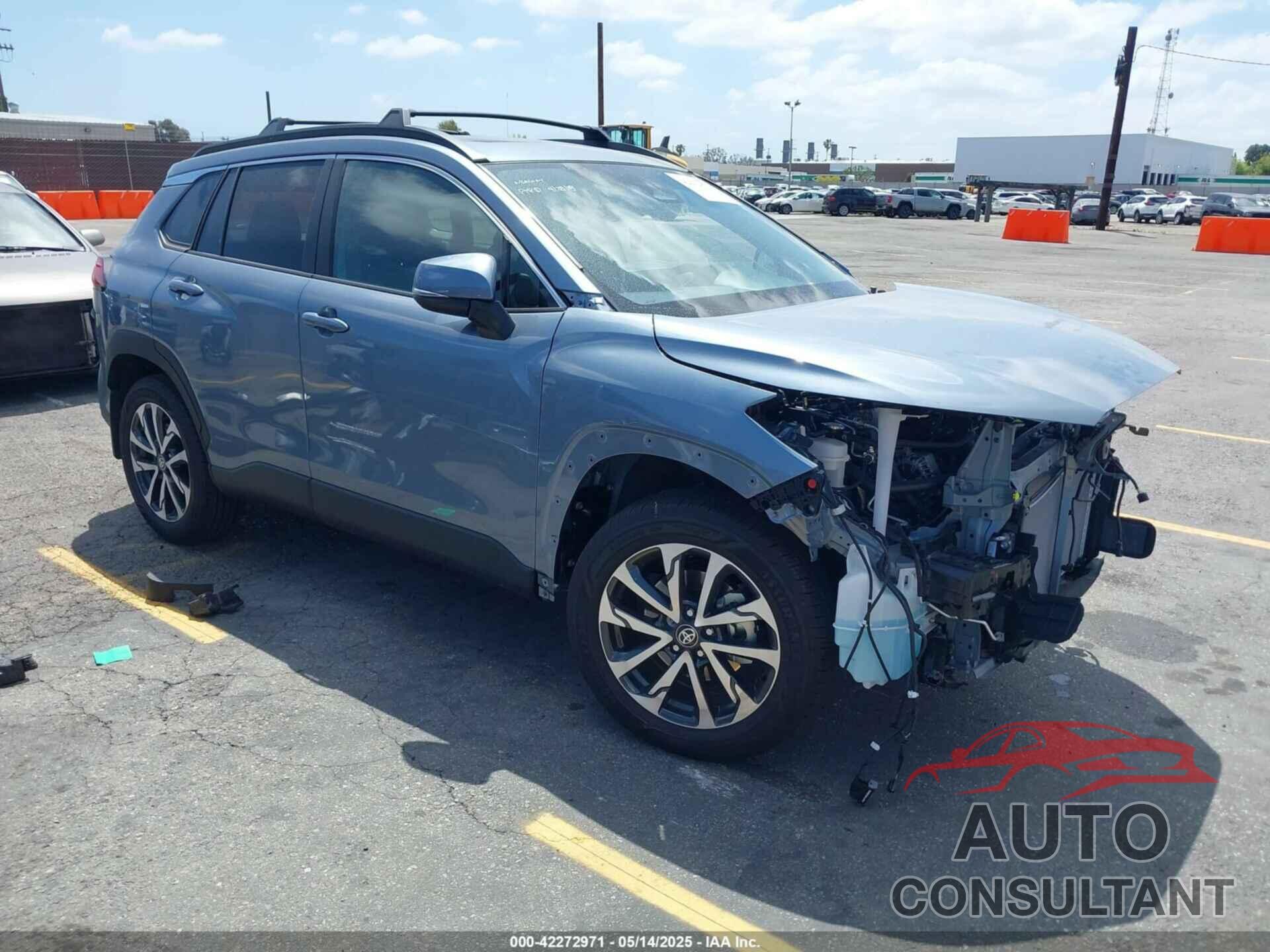 TOYOTA COROLLA CROSS 2024 - 7MUDAAAG4RV112364
