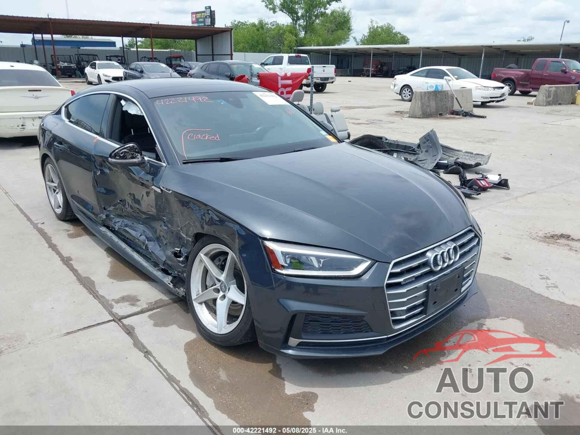 AUDI A5 2019 - WAUENCF51KA008467