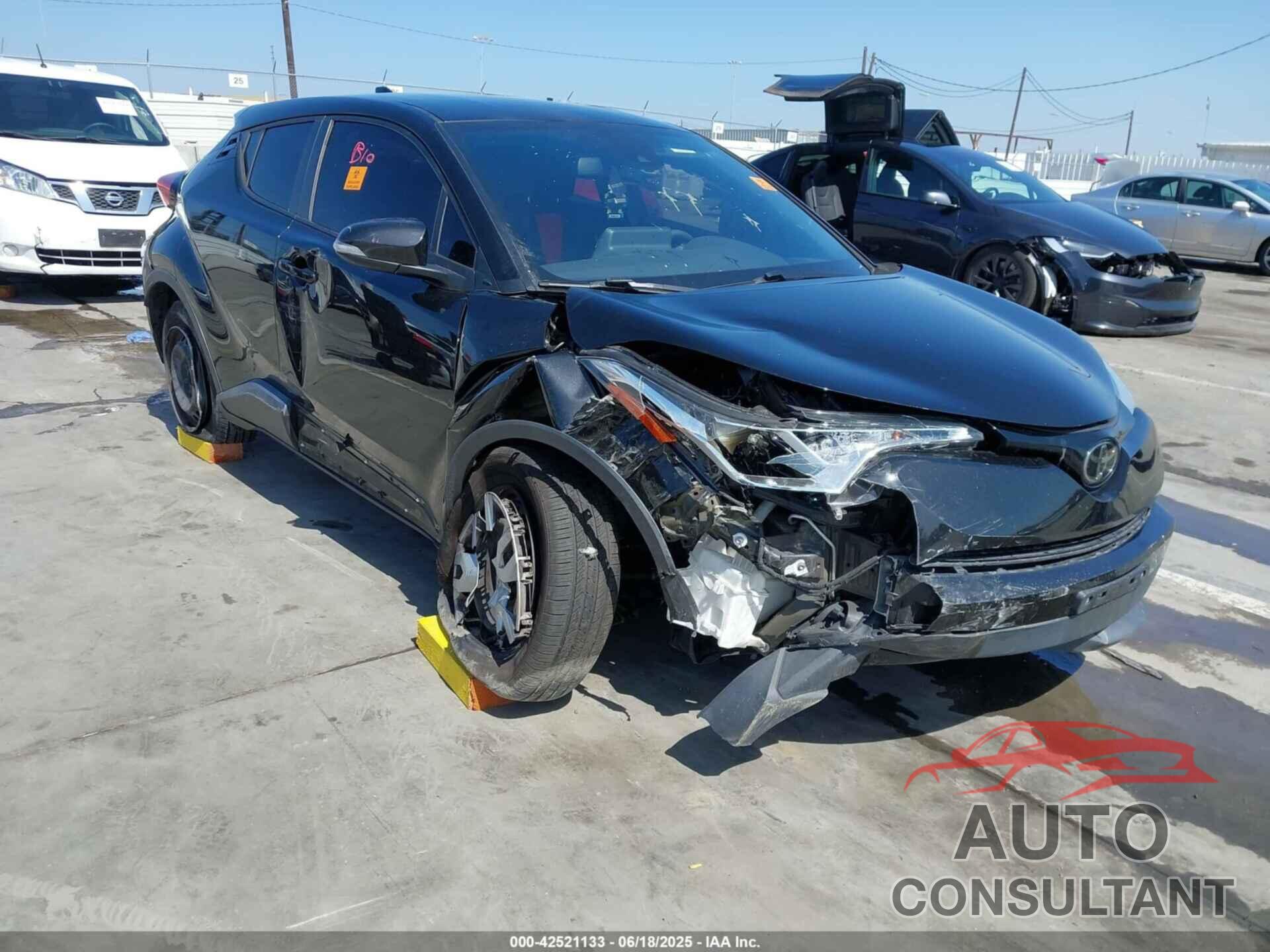 TOYOTA C-HR 2019 - NMTKHMBX1KR084802