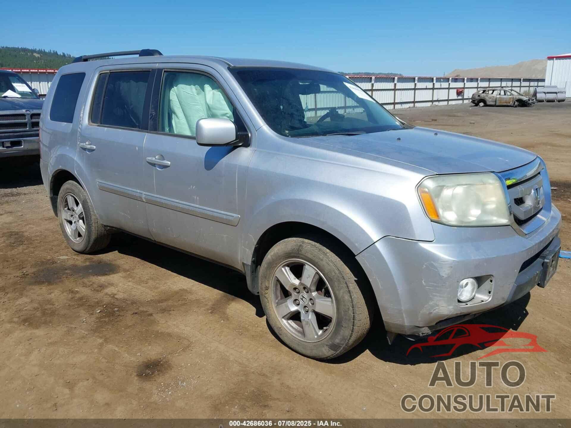 HONDA PILOT 2010 - 5FNYF4H59AB018900