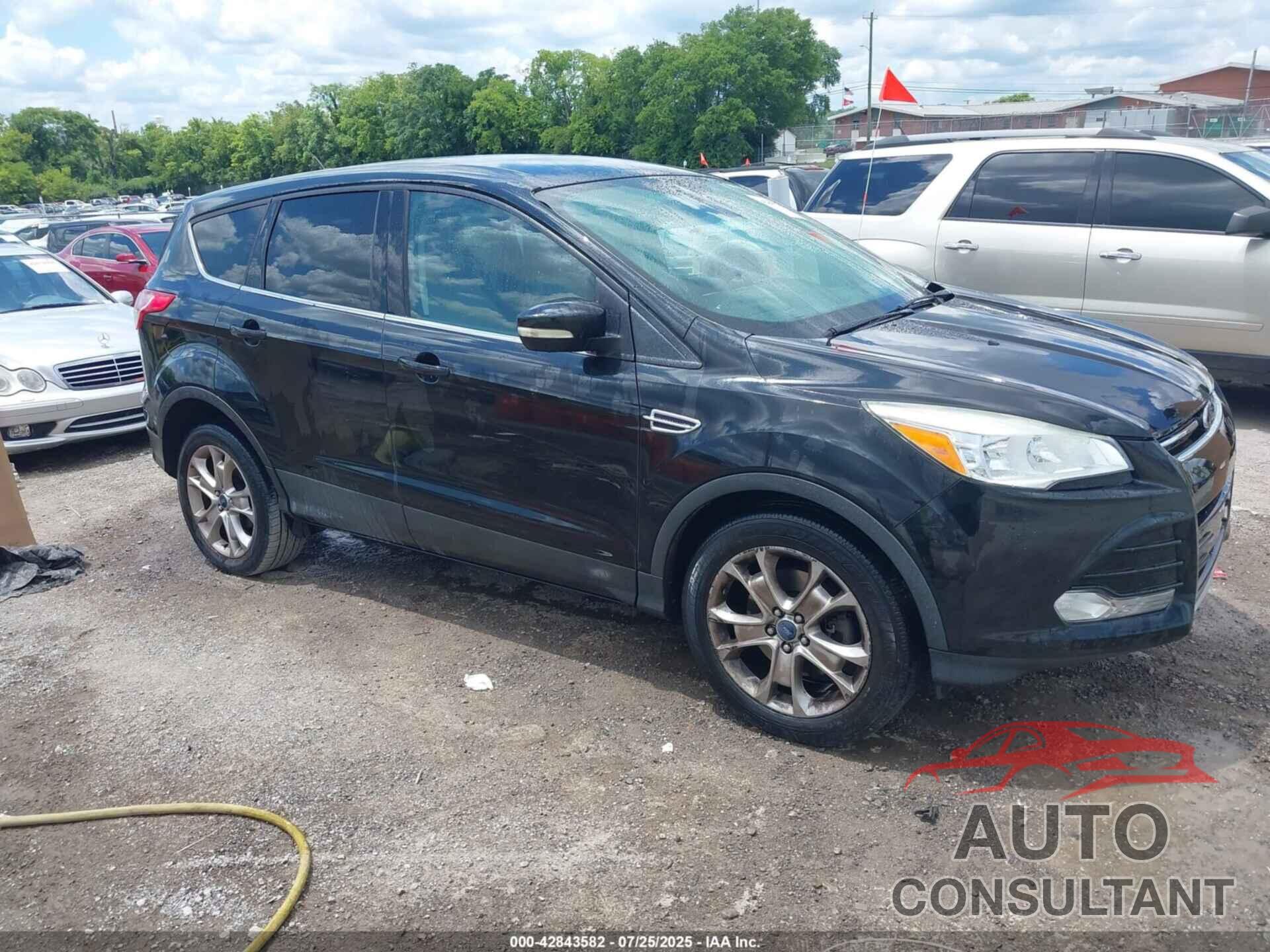 FORD ESCAPE 2013 - 1FMCU9H94DUA75190