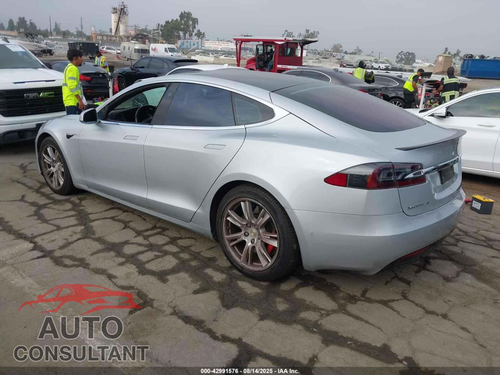 TESLA MODEL S 2016 - 5YJSA1E47GF172416