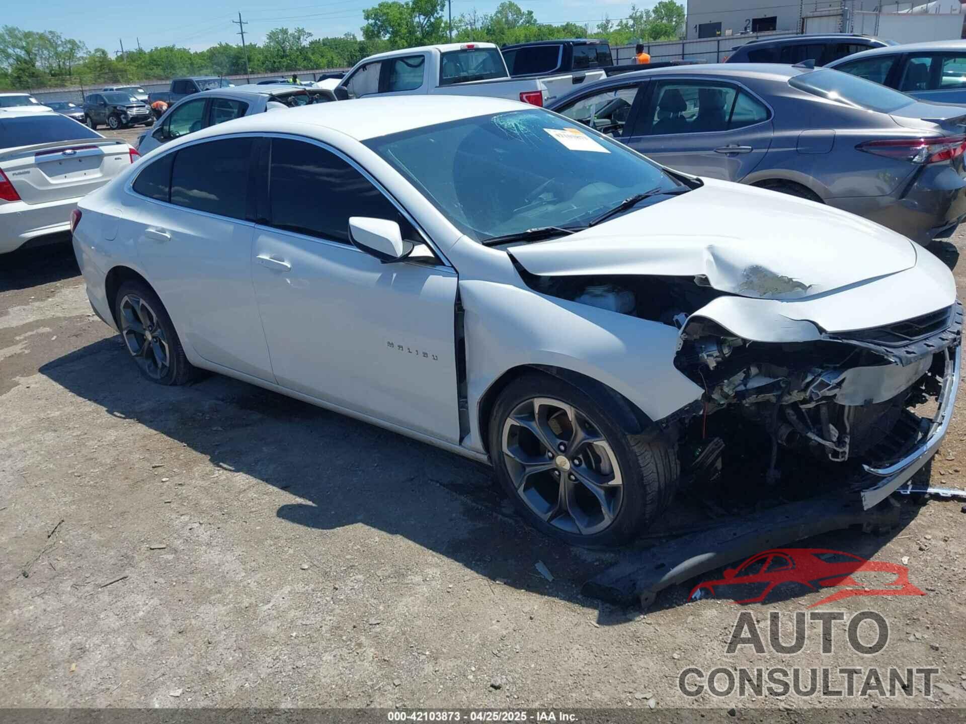 CHEVROLET MALIBU 2020 - 1G1ZD5ST3LF112415