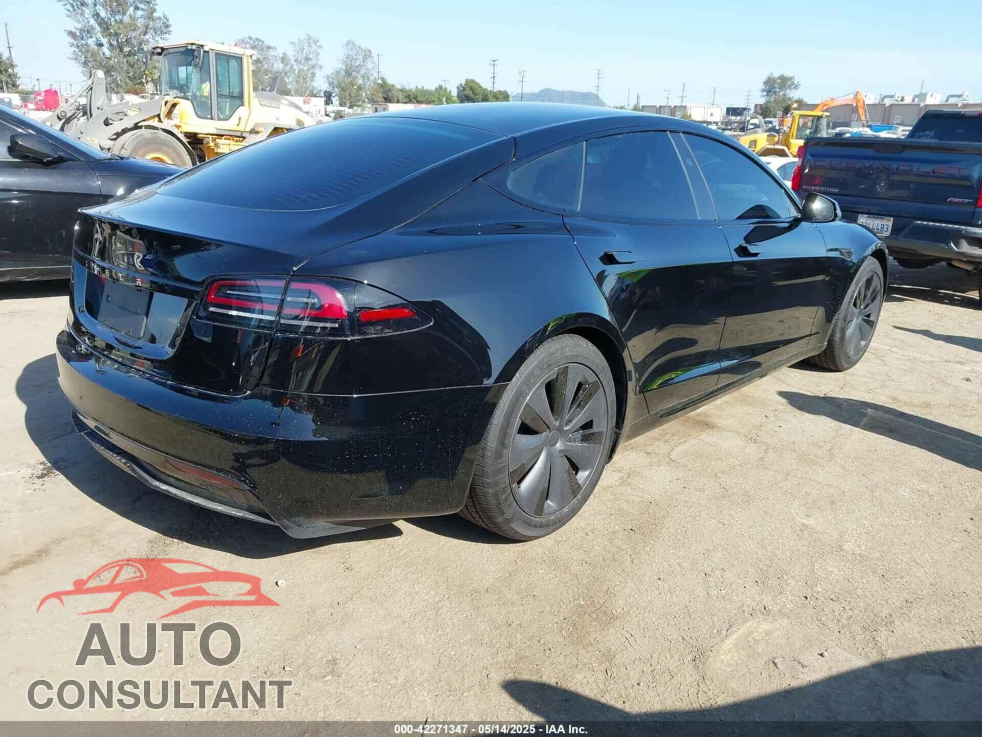 TESLA MODEL S 2025 - 5YJSA1E57SF549635