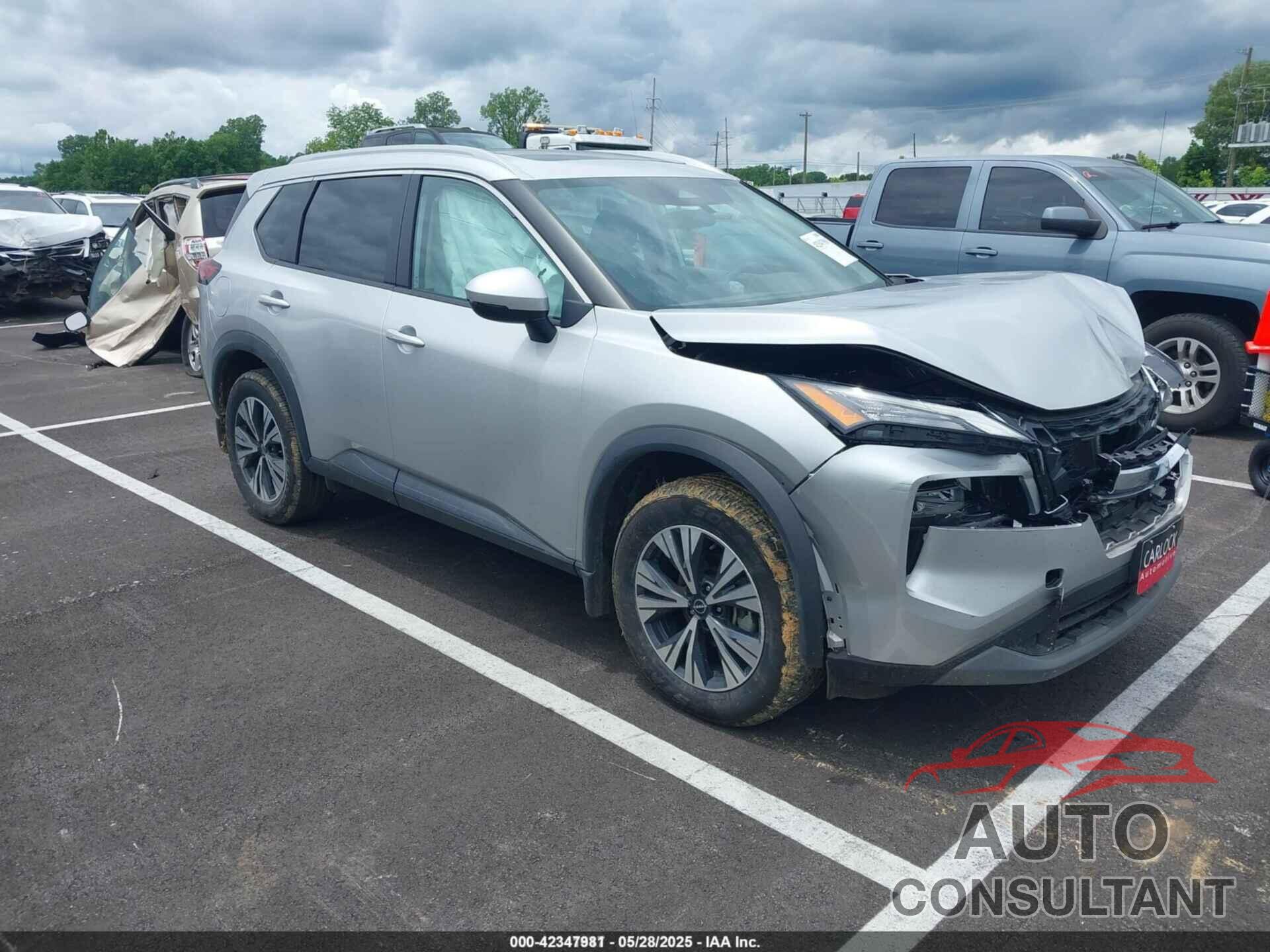NISSAN ROGUE 2022 - 5N1BT3BA4NC726906