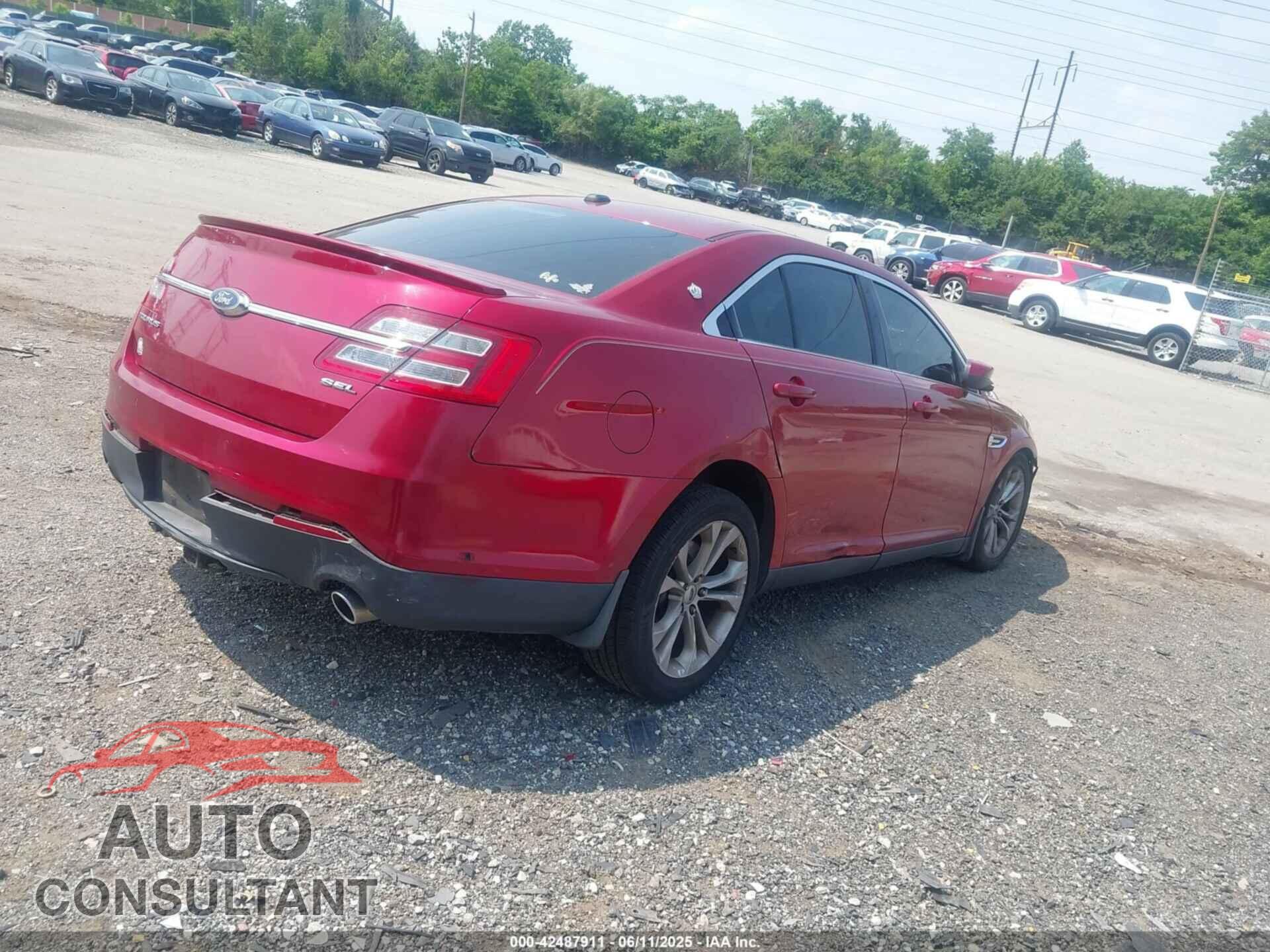 FORD TAURUS 2013 - 1FAHP2E83DG161017