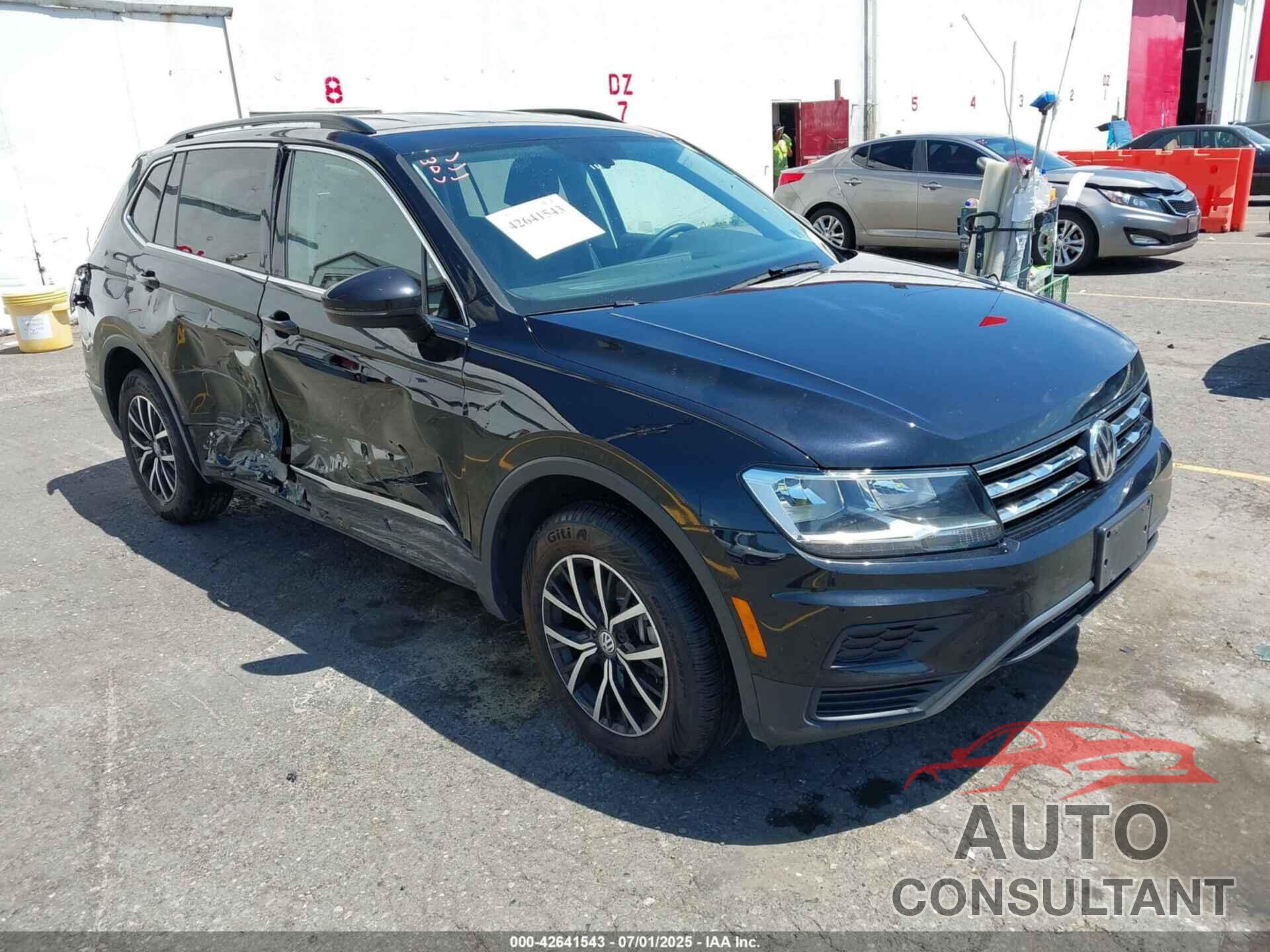 VOLKSWAGEN TIGUAN 2021 - 3VV2B7AX5MM019493