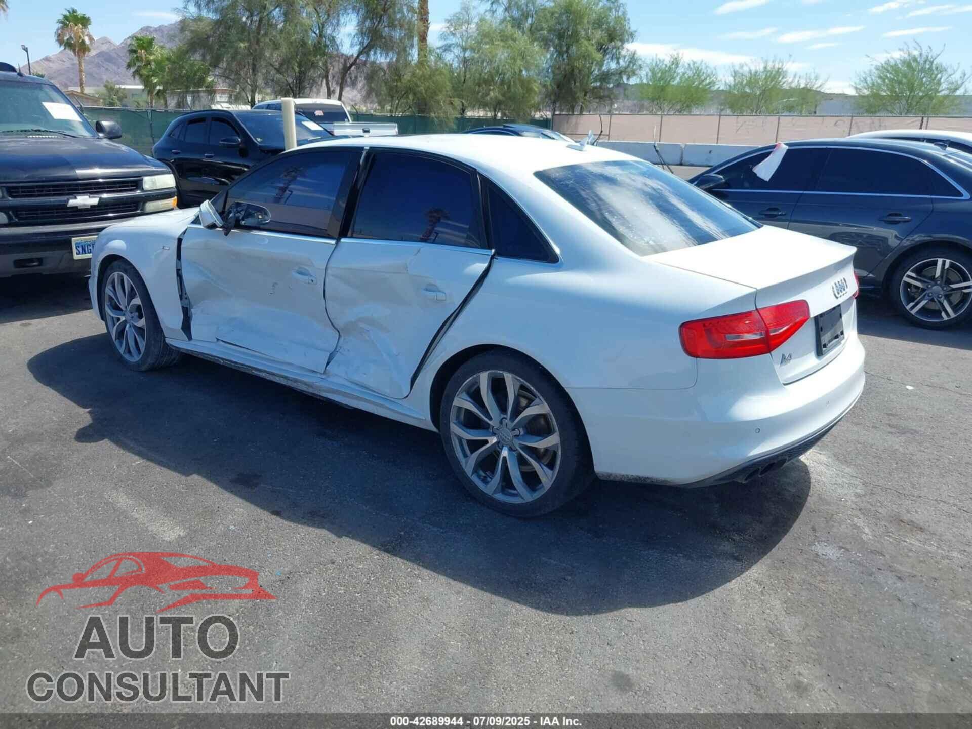 AUDI A4 2014 - WAUEFAFL3EN006748