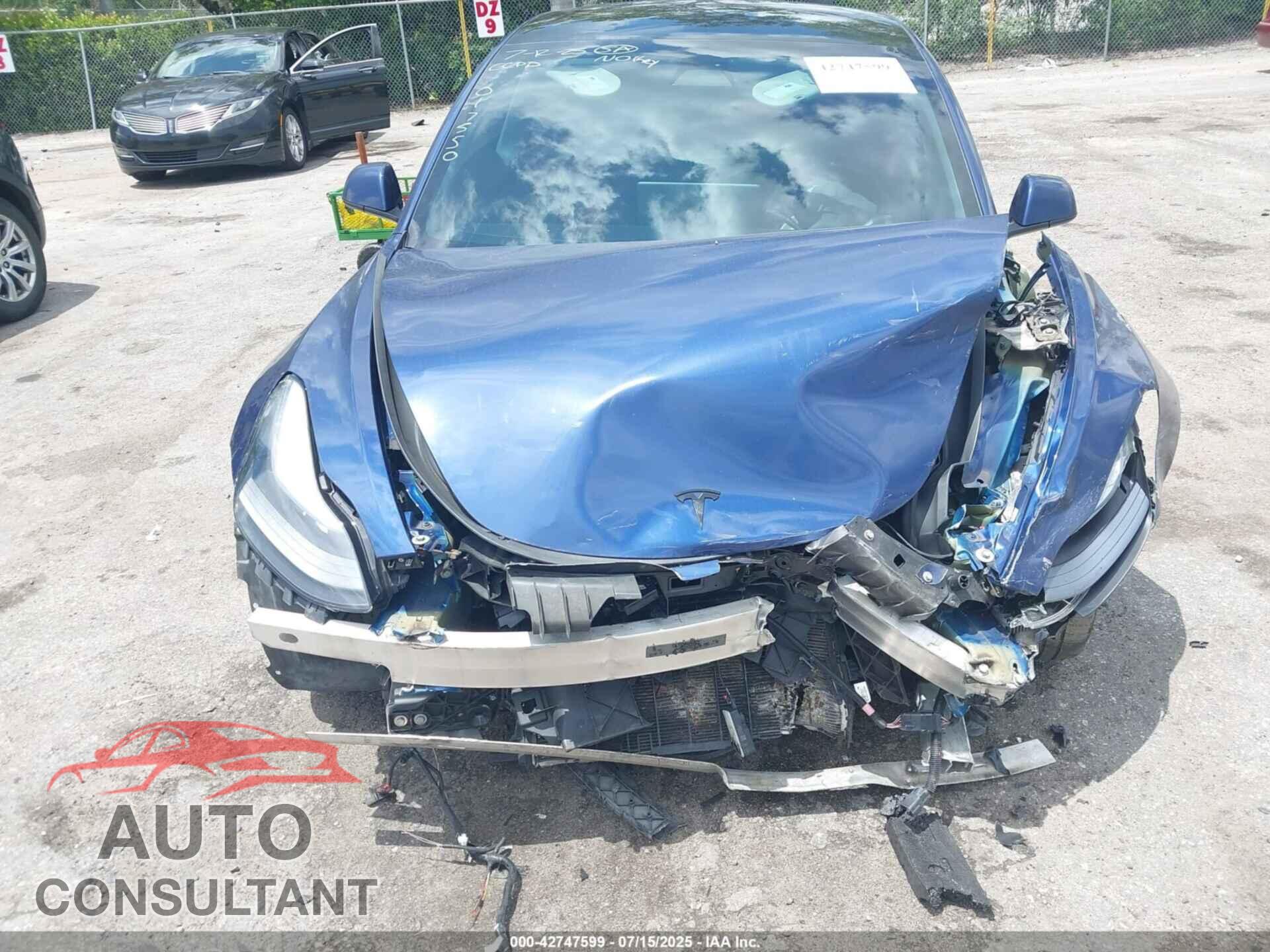 TESLA MODEL 3 2021 - 5YJ3E1EA1MF017550
