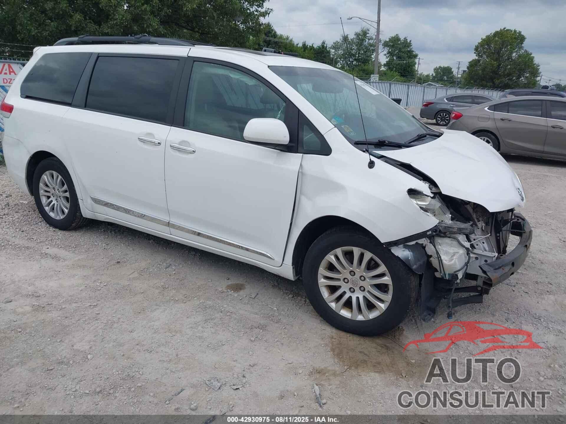 TOYOTA SIENNA 2014 - 5TDYK3DC3ES526355
