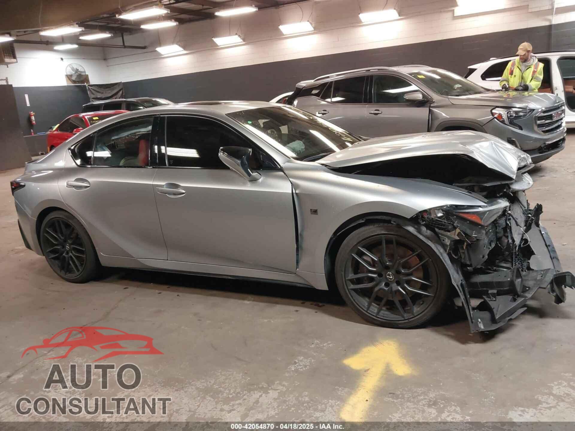 LEXUS IS 500 2023 - JTHAP1D25P5002890