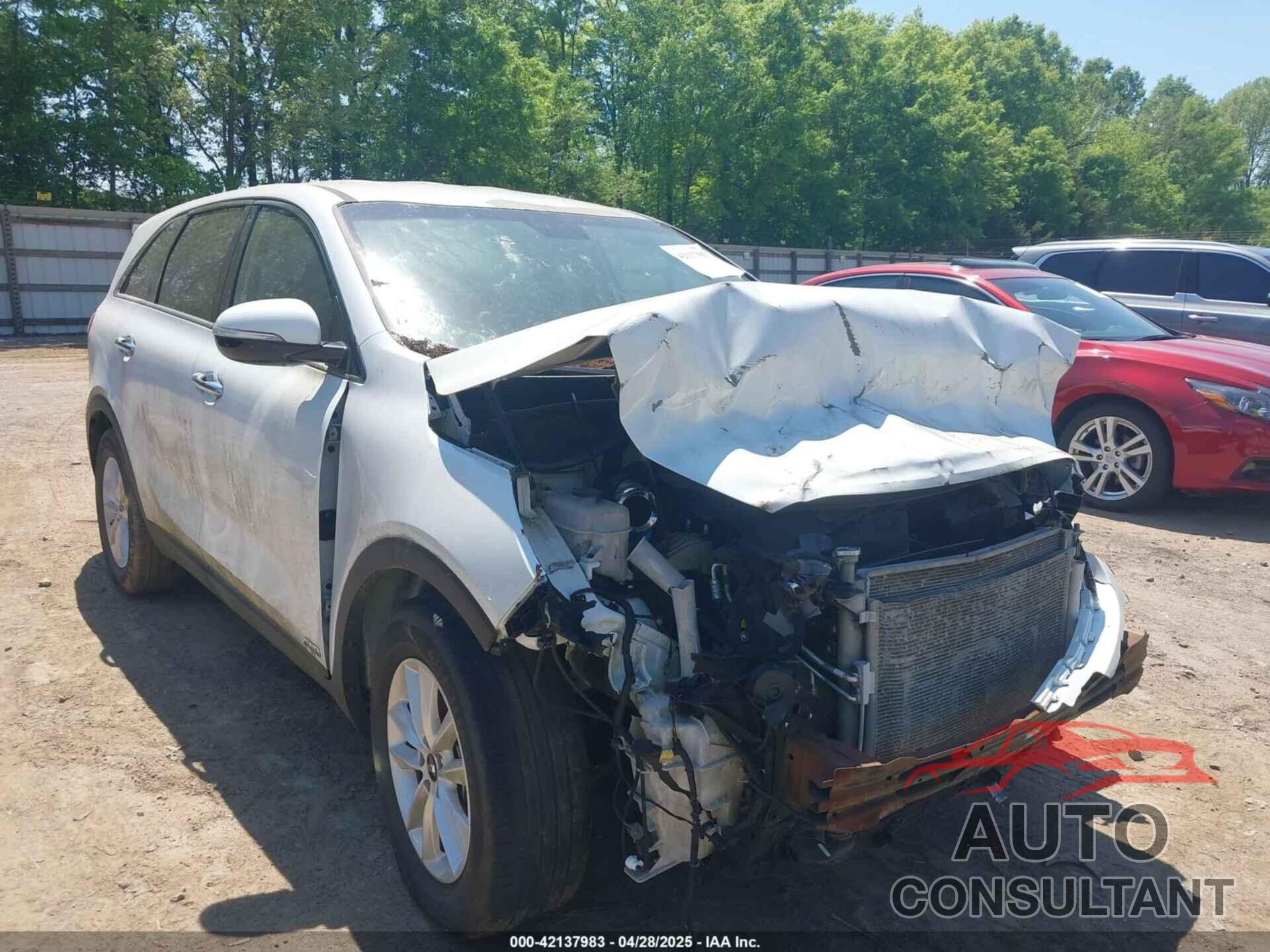 KIA SORENTO 2019 - 5XYPGDA57KG440712