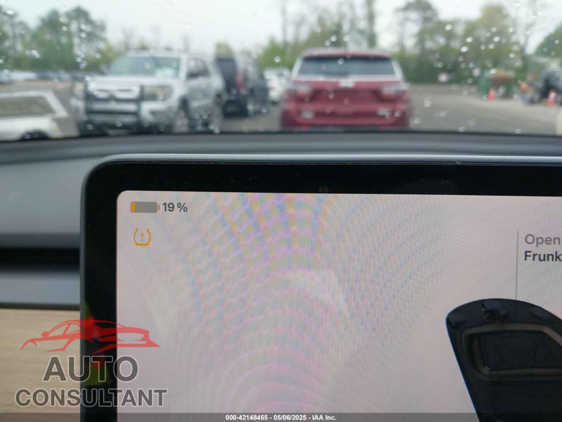 TESLA MODEL Y 2024 - 7SAYGDEE0RA229691