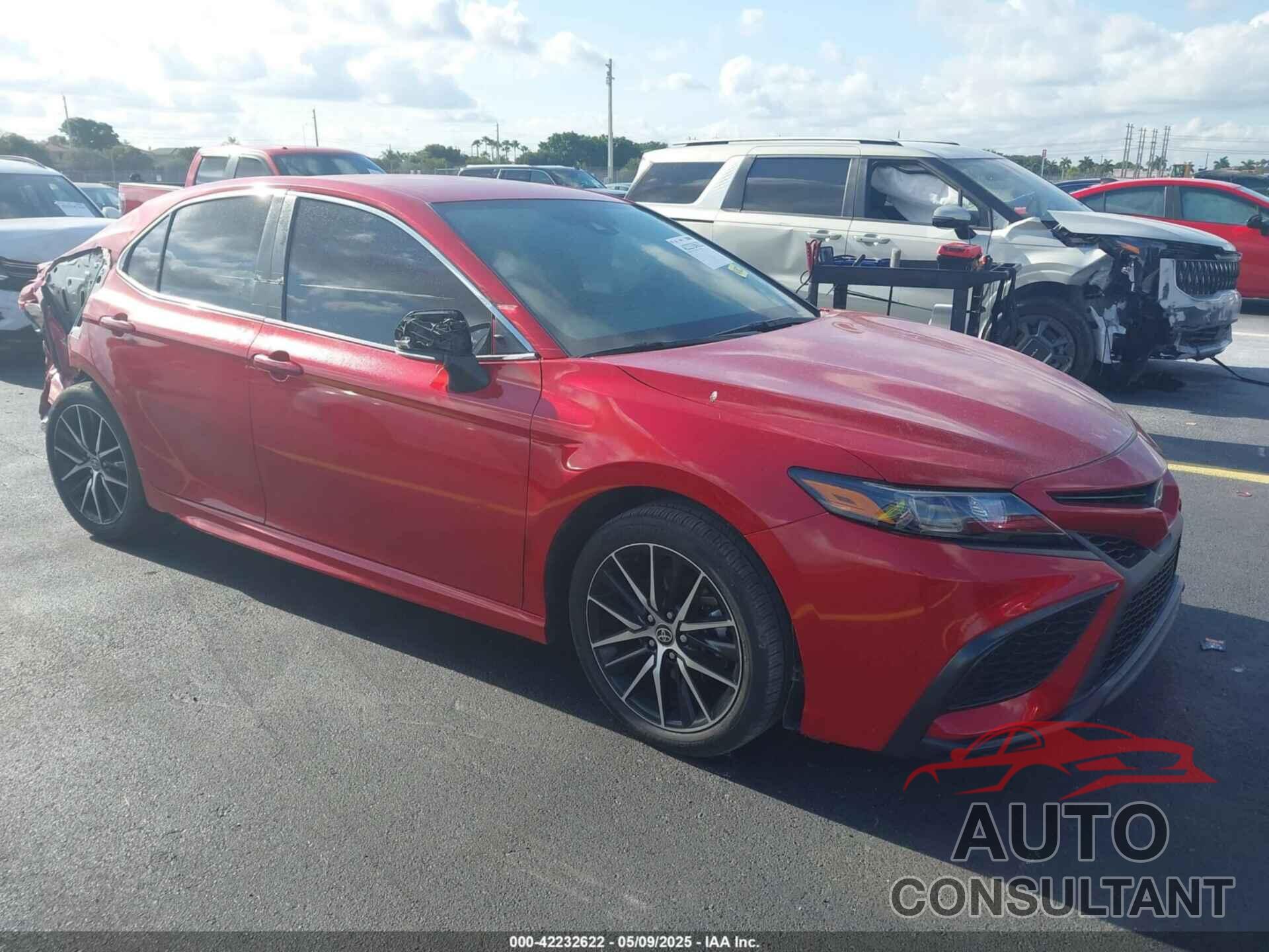 TOYOTA CAMRY 2023 - 4T1G11AK1PU102794