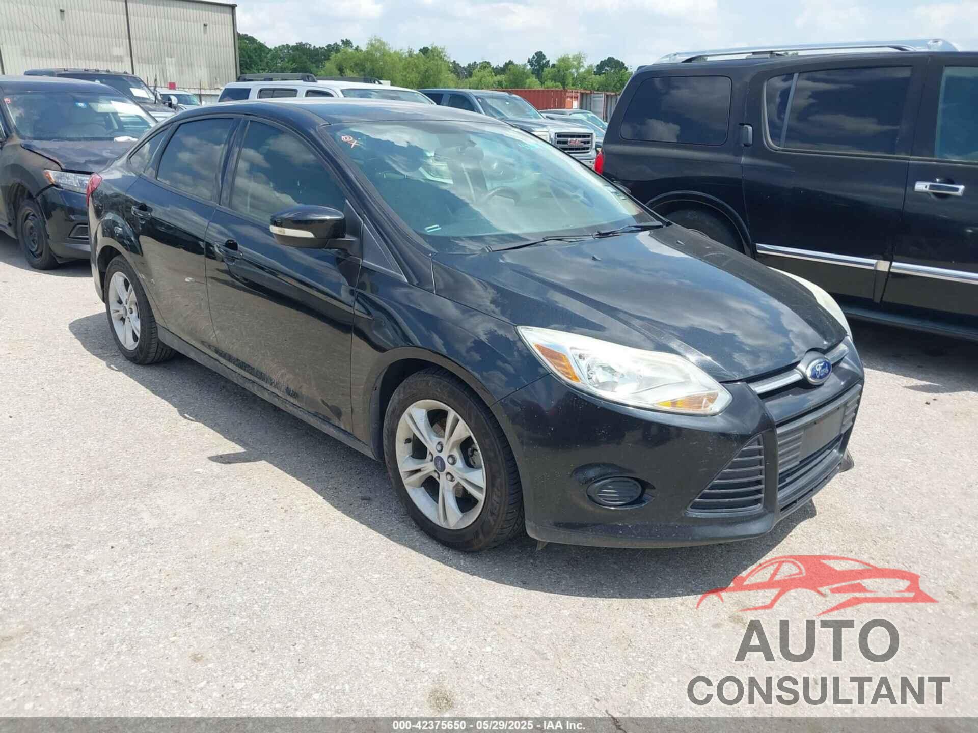 FORD FOCUS 2014 - 1FADP3F28EL460235