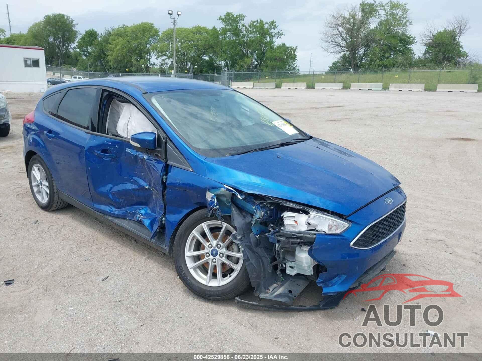 FORD FOCUS 2018 - 1FADP3K25JL236887