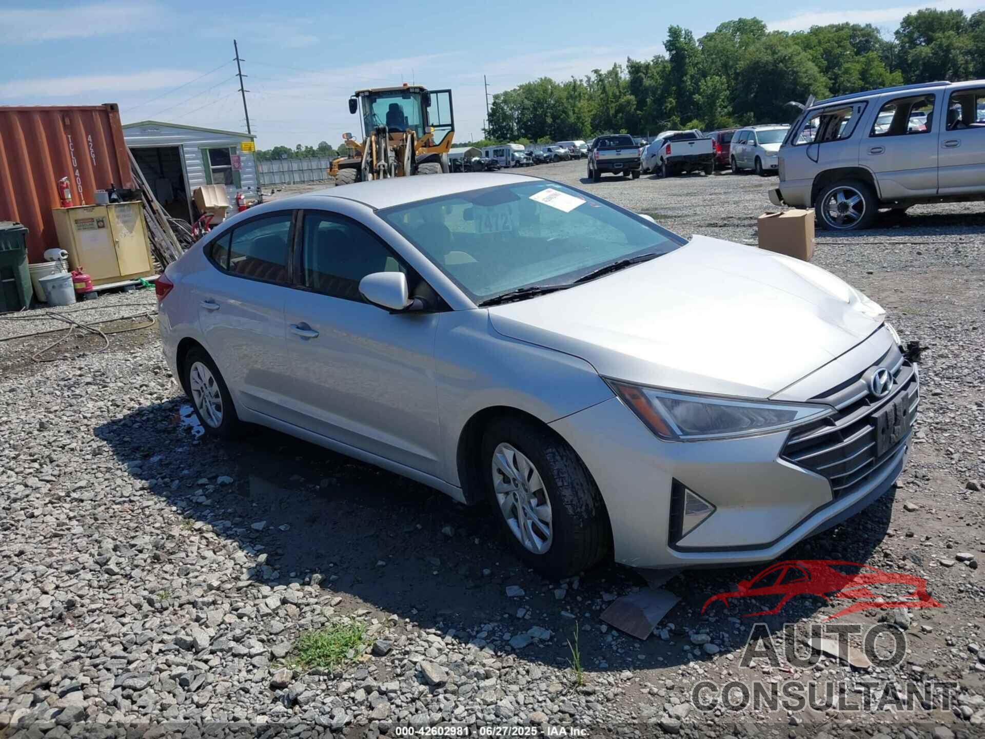 HYUNDAI ELANTRA 2019 - 5NPD74LFXKH480705