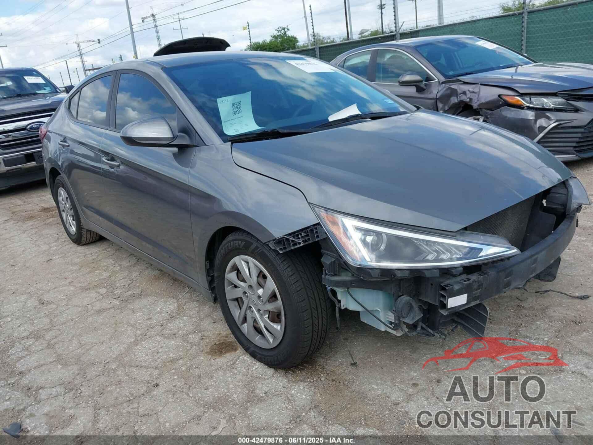 HYUNDAI ELANTRA 2019 - 5NPD74LF1KH496470