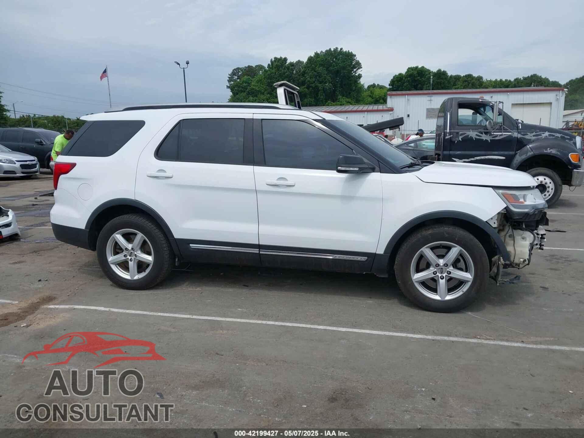 FORD EXPLORER 2017 - 1FM5K8D88HGC79503