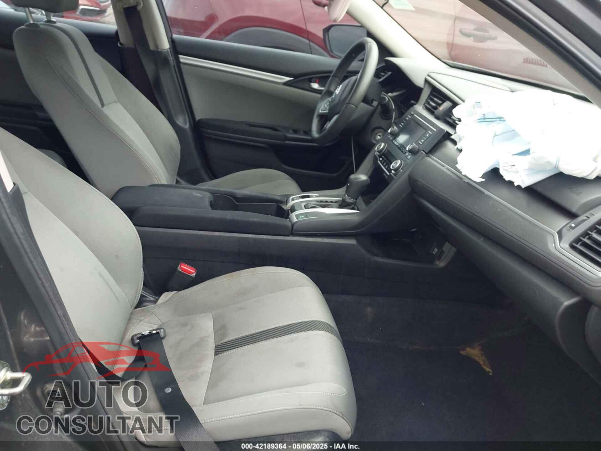 HONDA CIVIC 2017 - 19XFC2F68HE045943