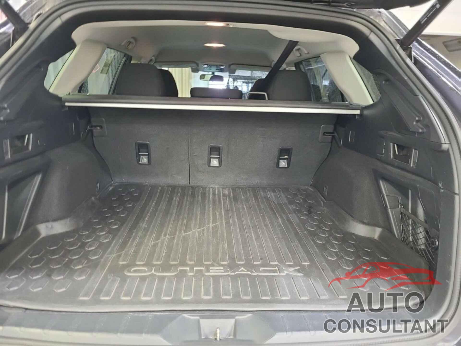 SUBARU OUTBACK 2022 - 4S4BTADC9N3217056