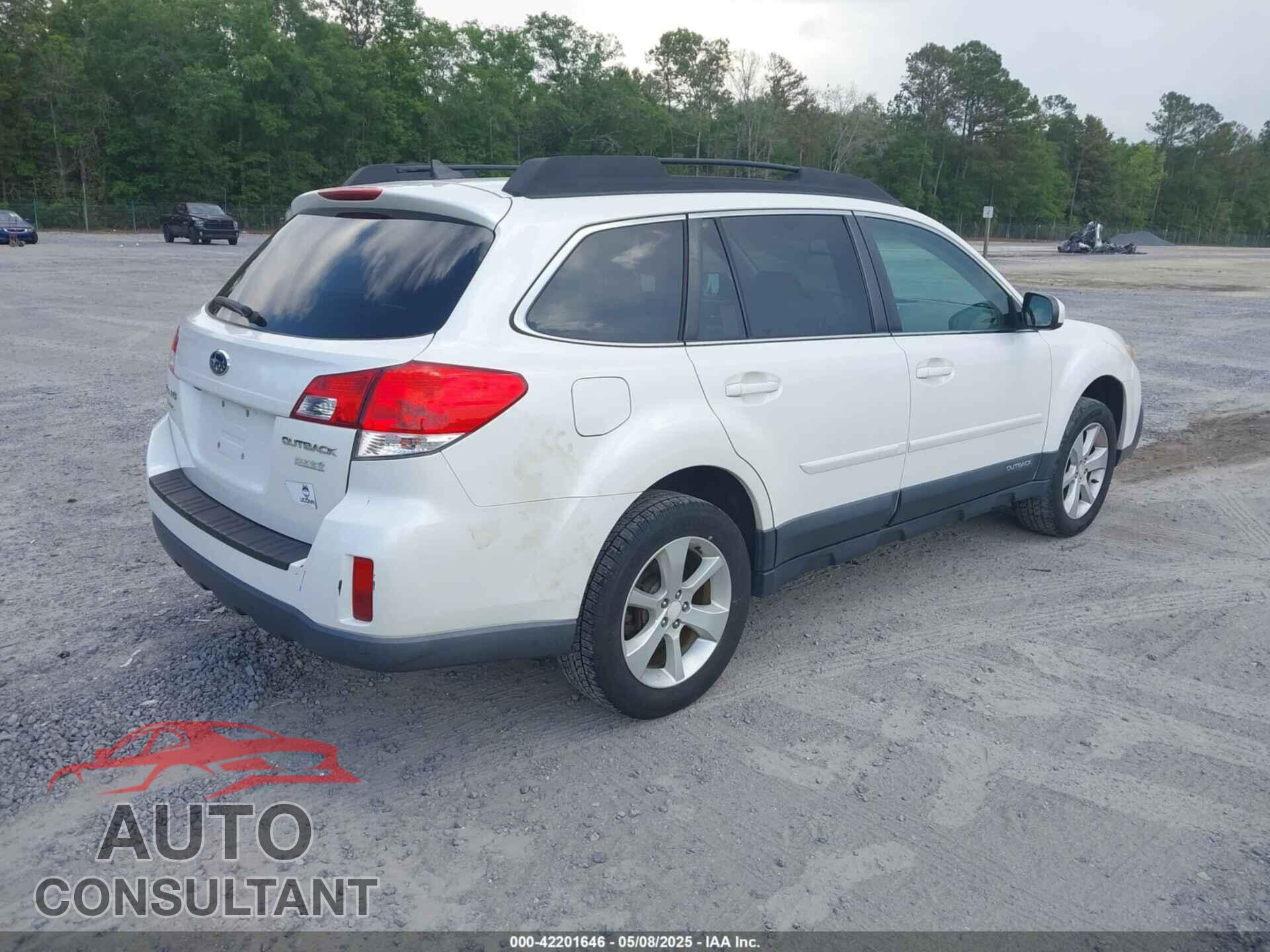 SUBARU OUTBACK 2014 - 4S4BRBDC7E3205895