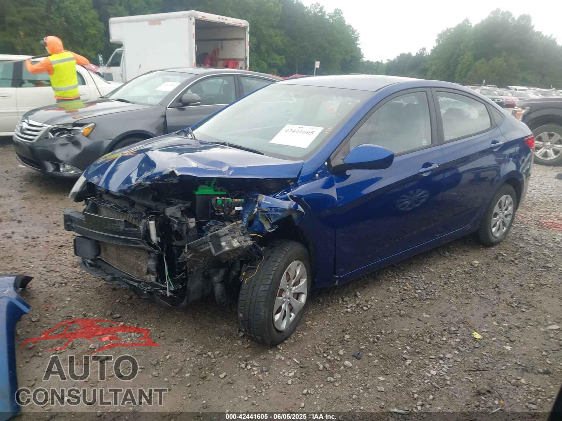 HYUNDAI ACCENT 2015 - KMHCT4AE4FU809827