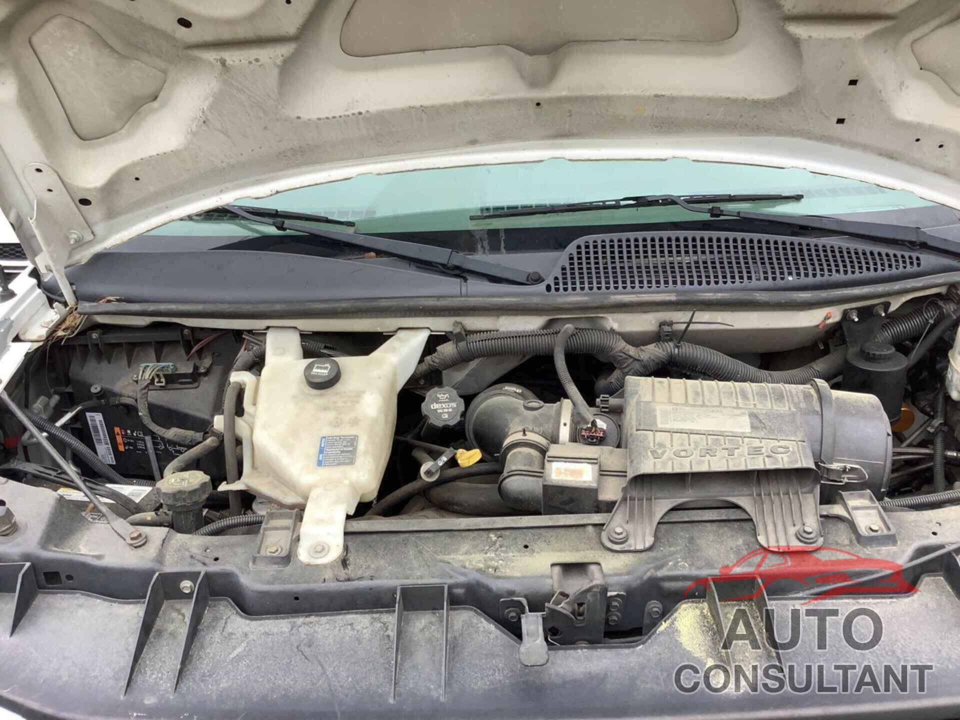 CHEVROLET EXPRESS G2500 2013 - 1GCWGFCAXD1151070