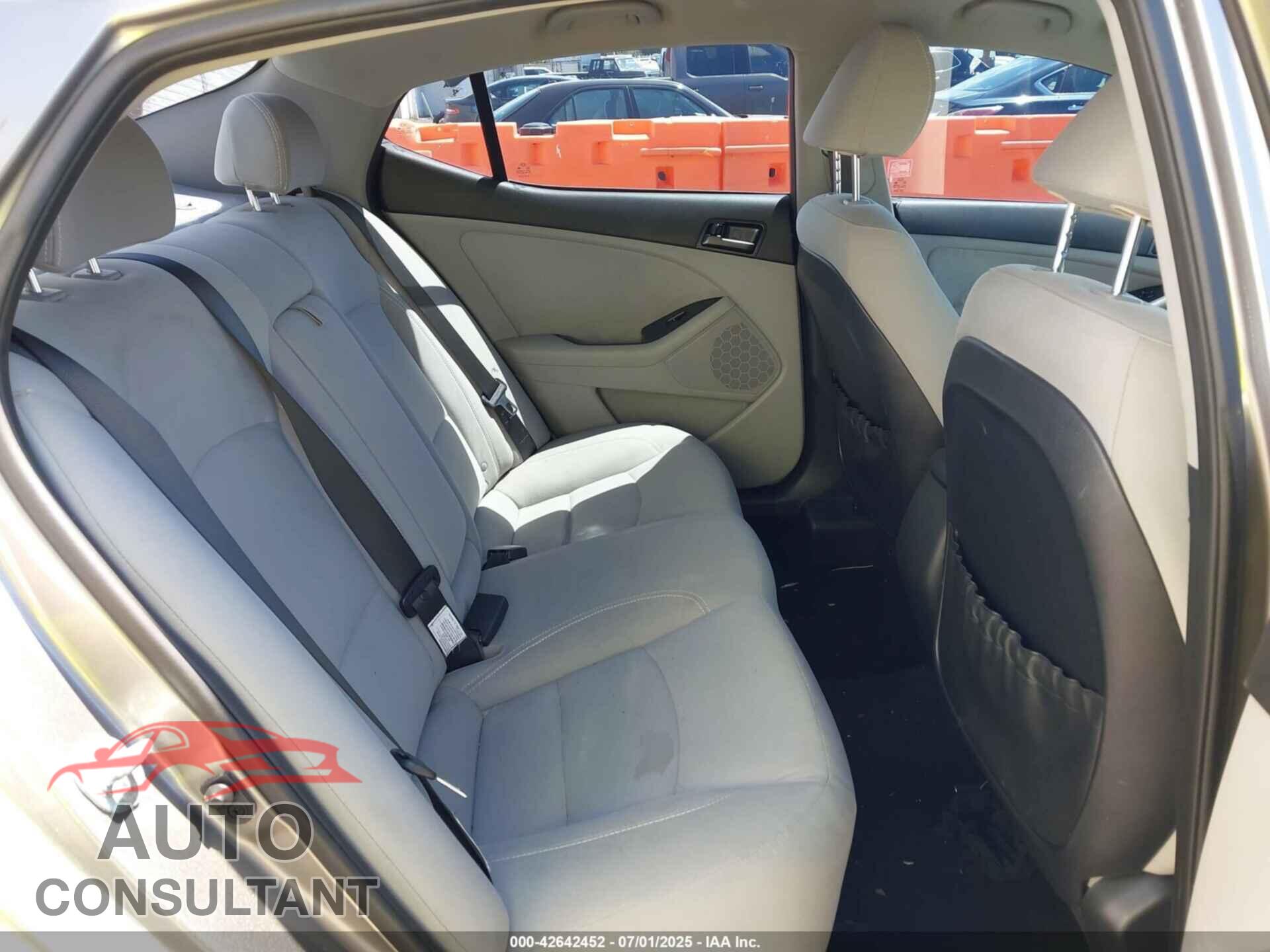 KIA OPTIMA 2013 - 5XXGM4A71DG228518