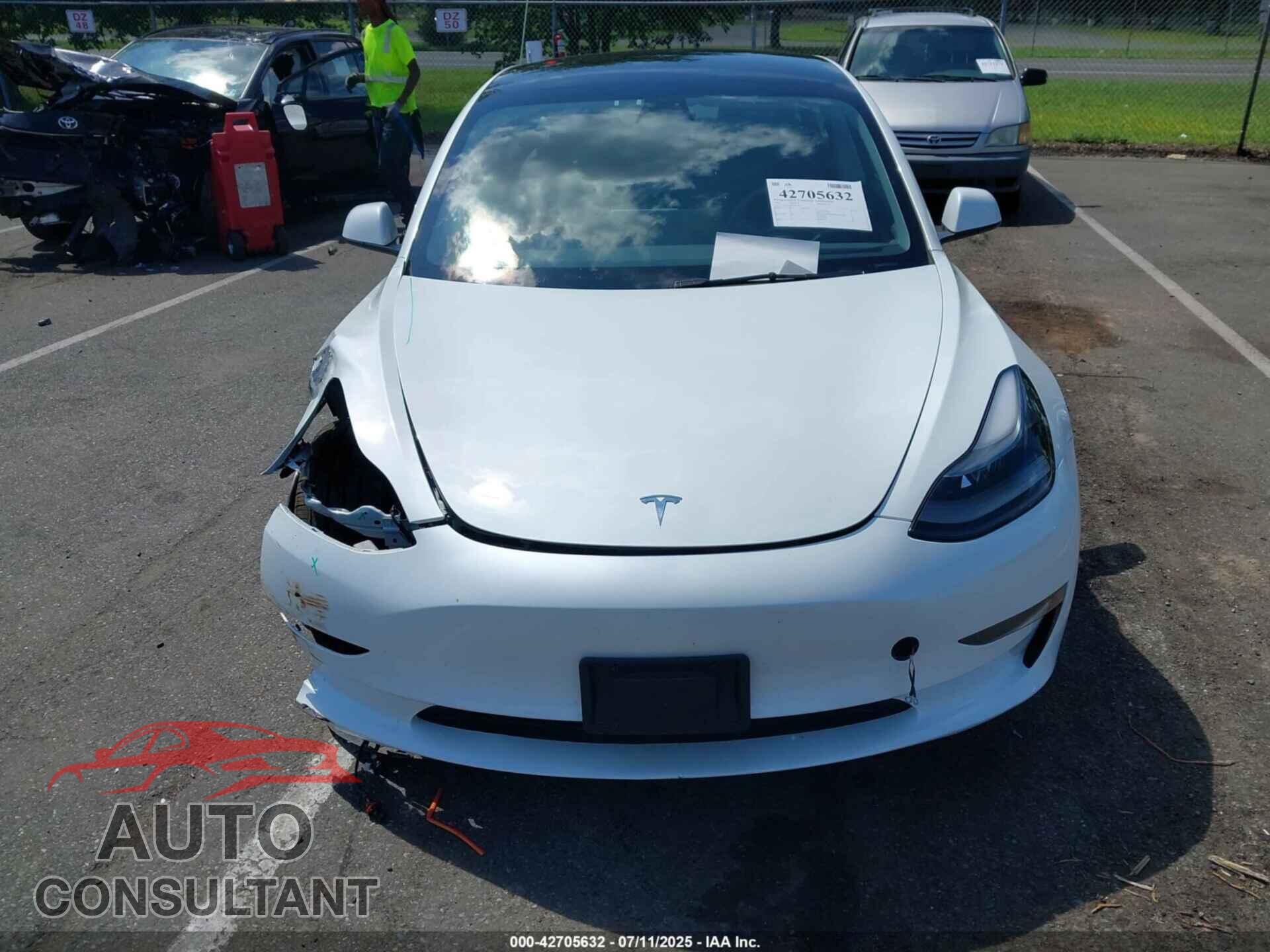 TESLA MODEL 3 2023 - 5YJ3E1EA4PF510420