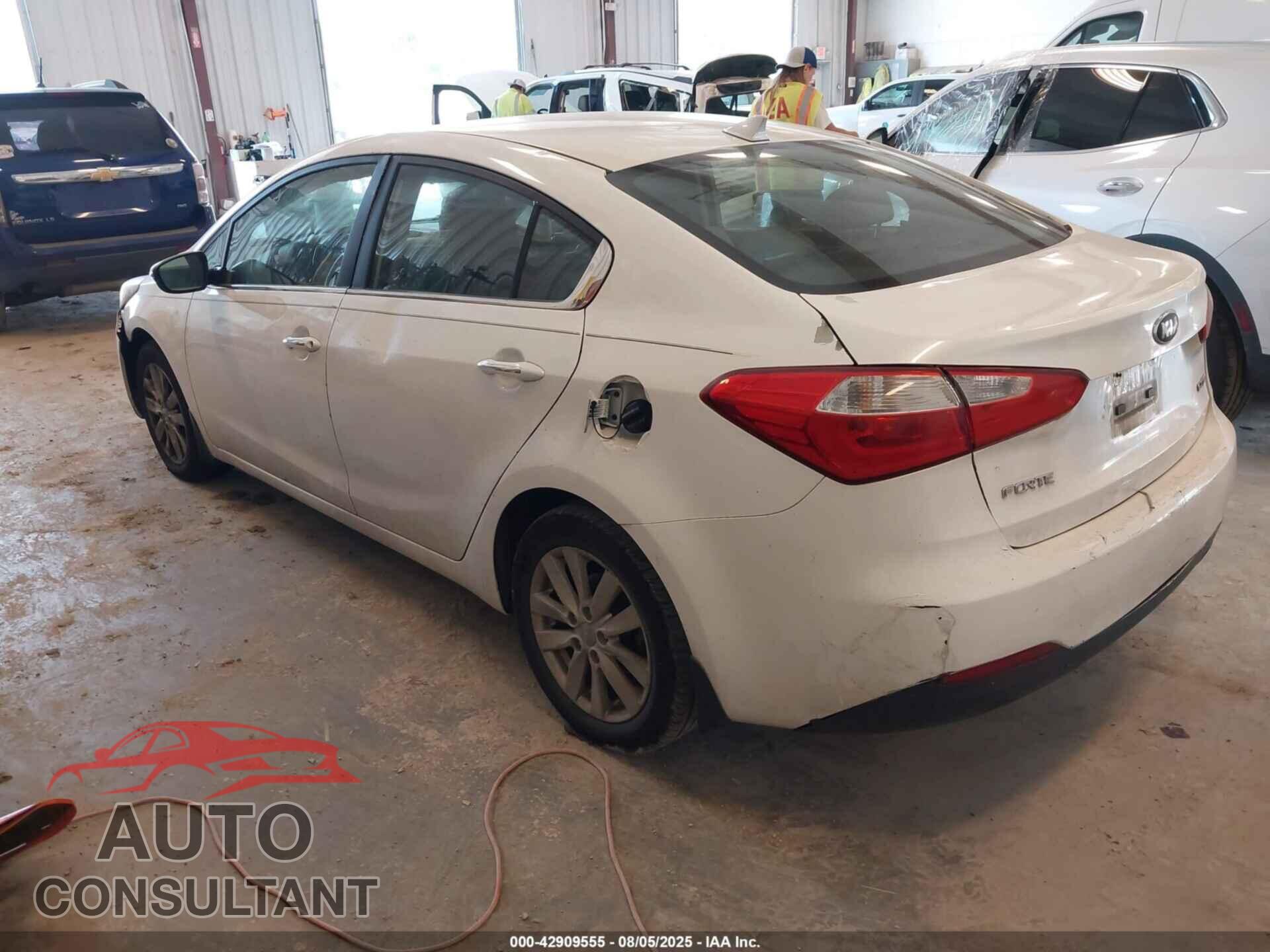 KIA FORTE 2014 - KNAFX4A89E5105659