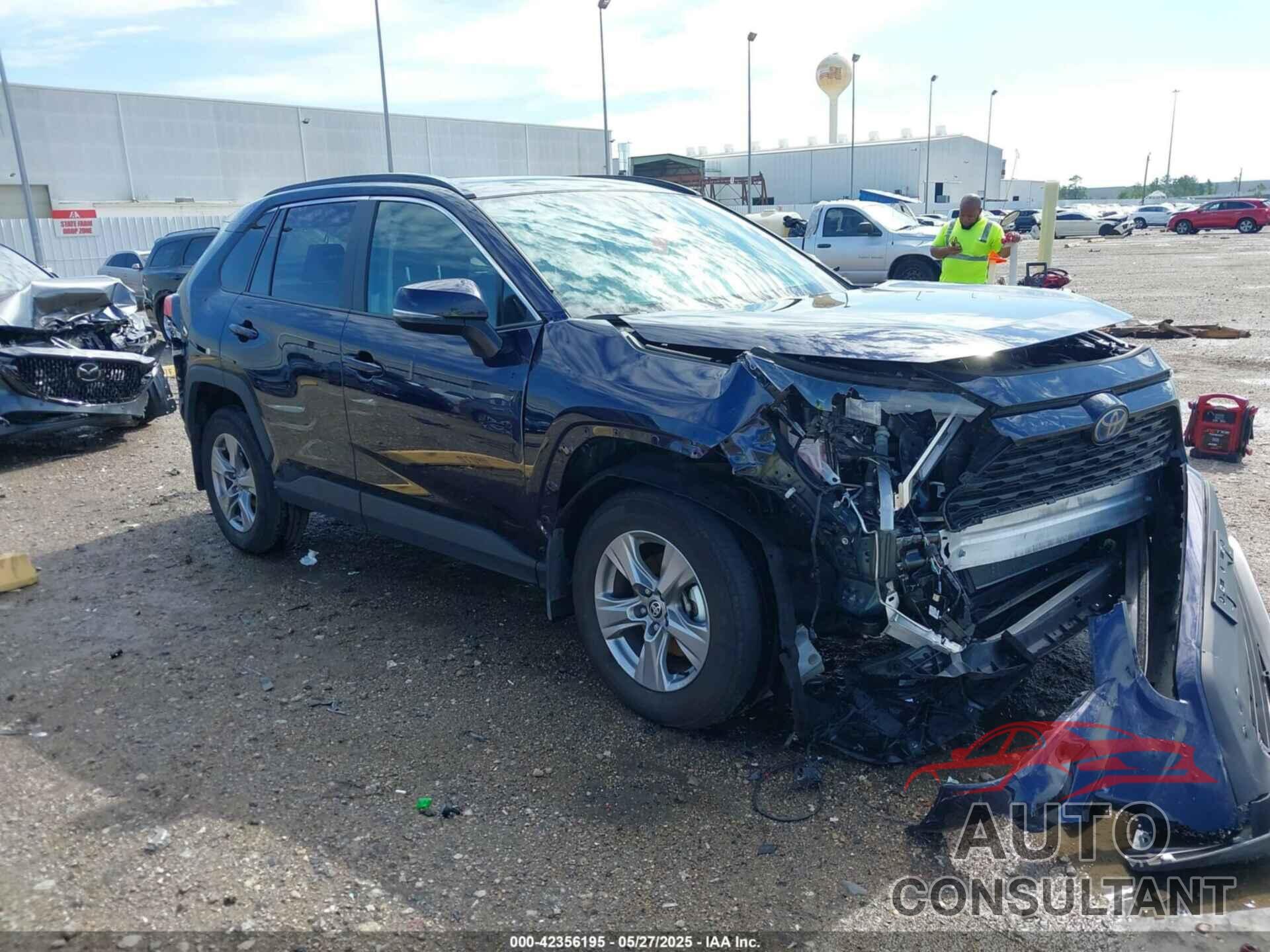 TOYOTA RAV4 HYBRID 2024 - 2T3RWRFV9RW232652