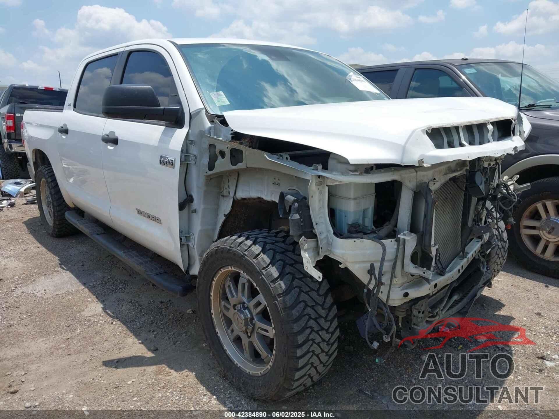 TOYOTA TUNDRA 2020 - 5TFEY5F10LX268733