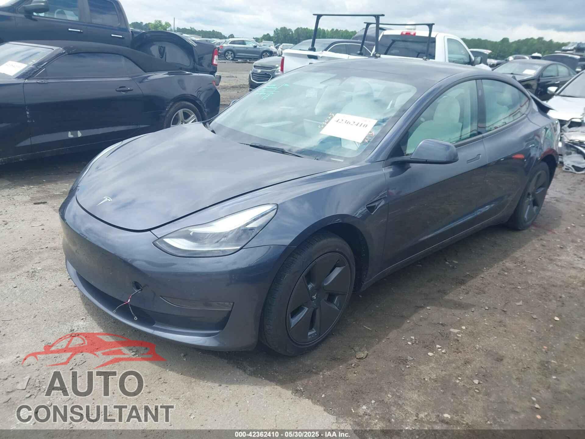 TESLA MODEL 3 2023 - 5YJ3E1EAXPF628911