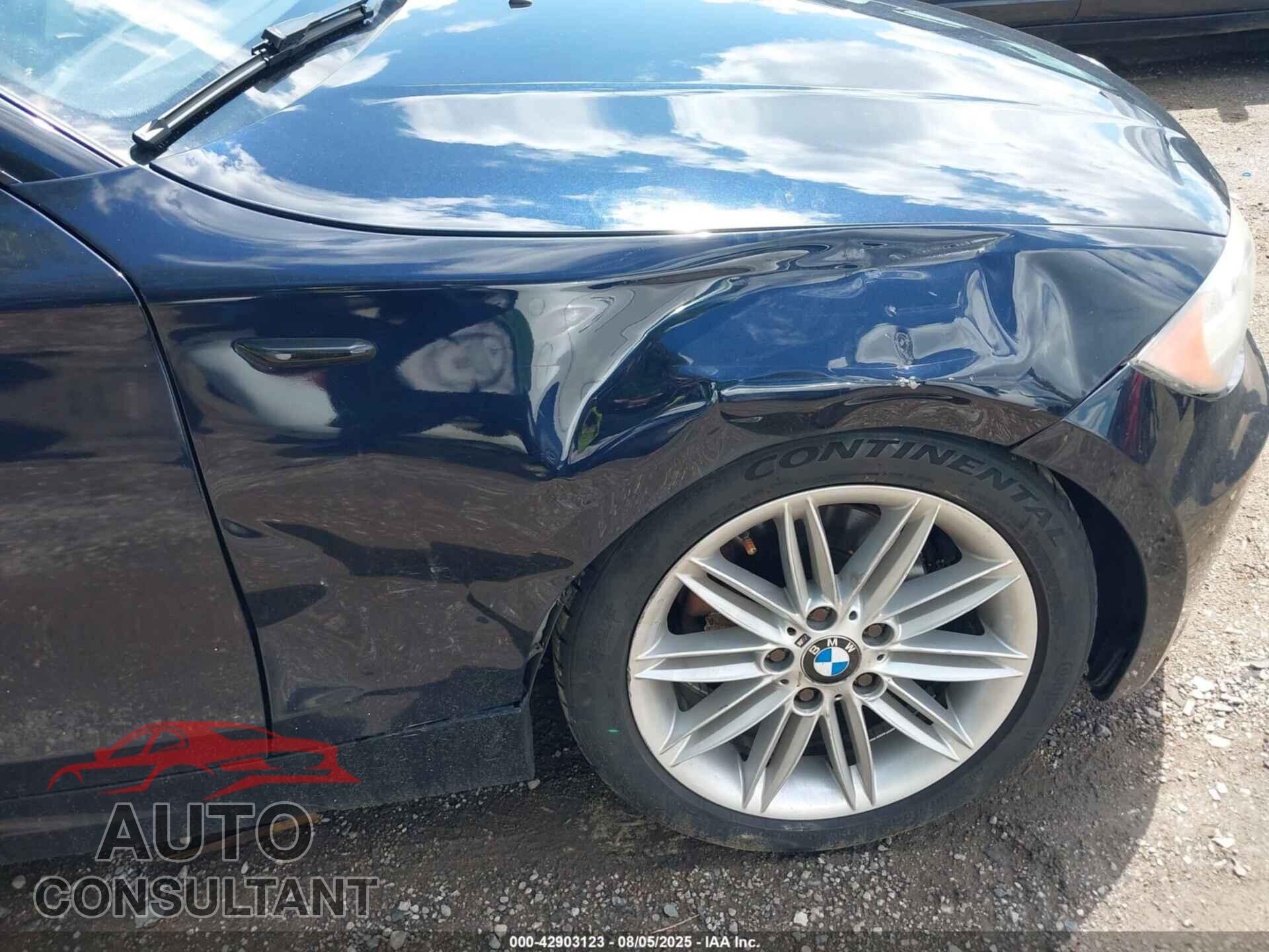BMW 128I 2013 - WBAUP9C55DVS94879
