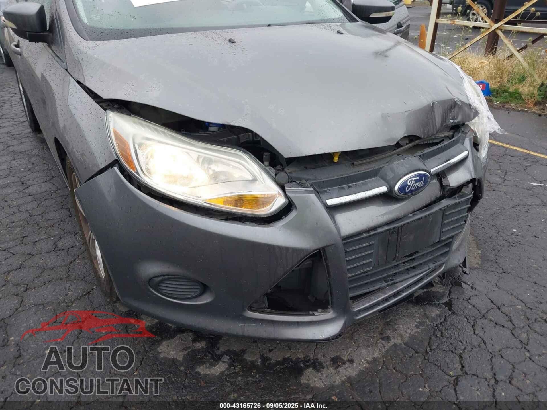 FORD FOCUS 2014 - 1FADP3F23EL324739