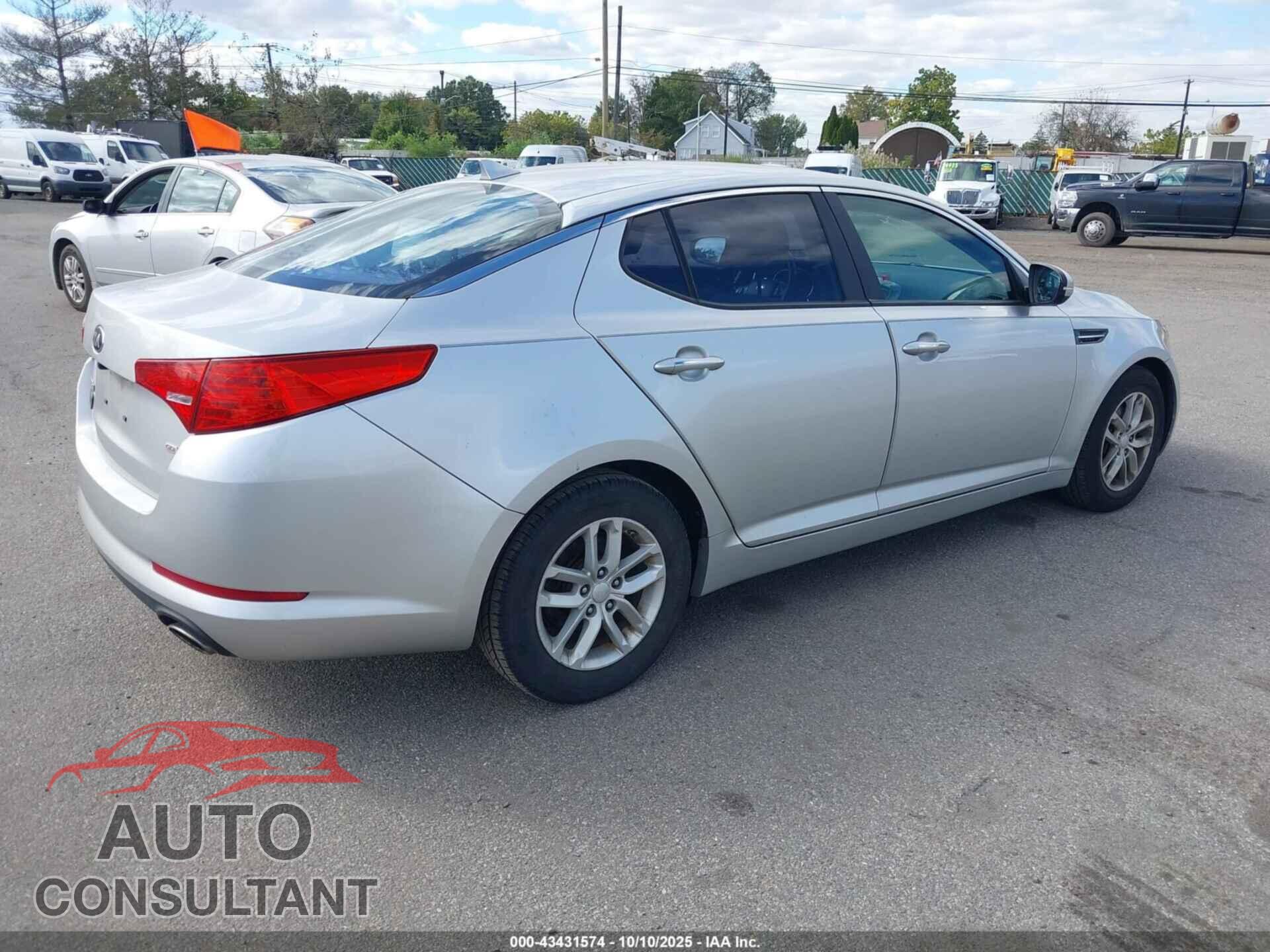 KIA OPTIMA 2013 - KNAGM4A73D5373366