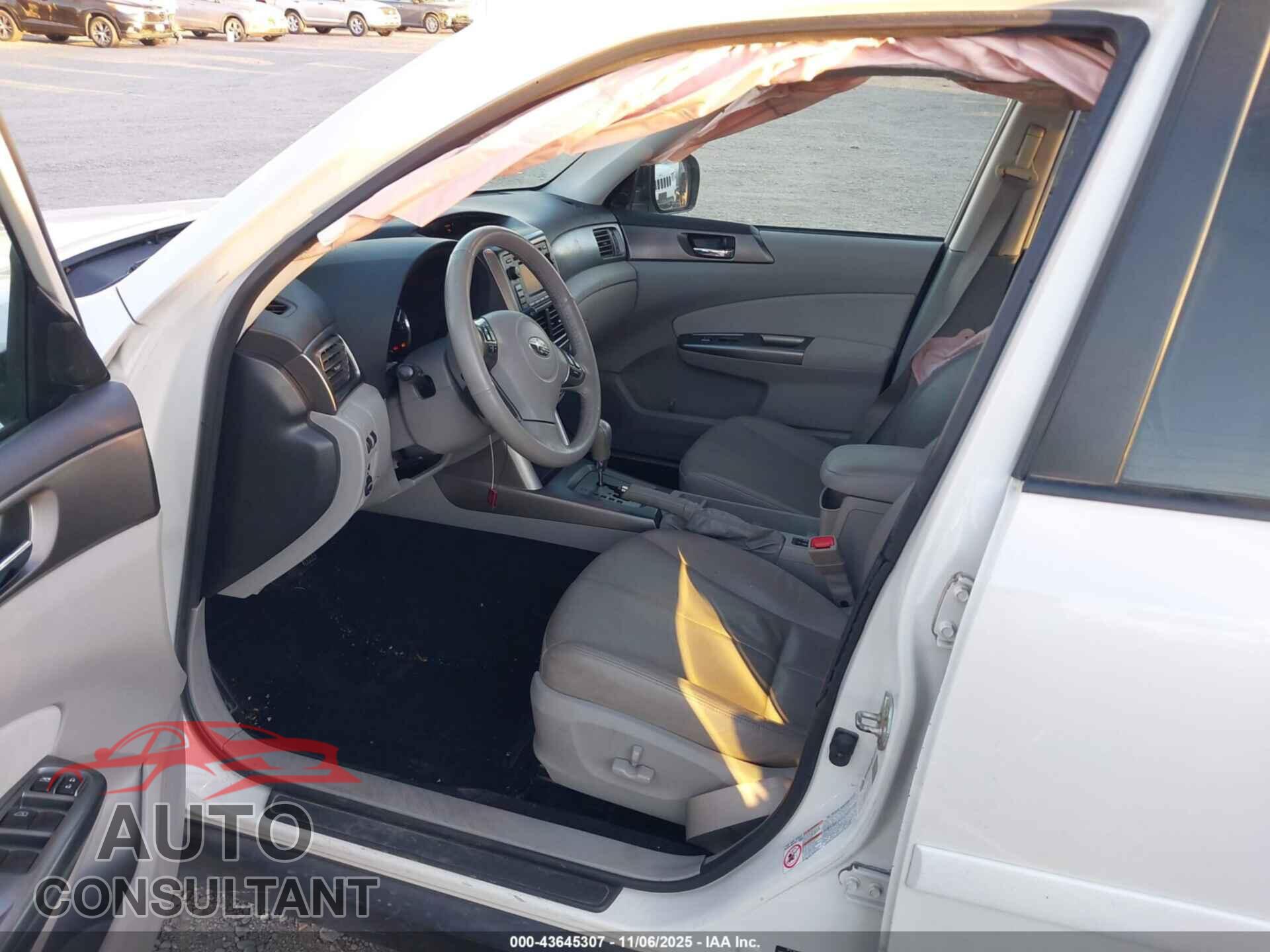 SUBARU FORESTER 2011 - JF2SHAEC2BH762777