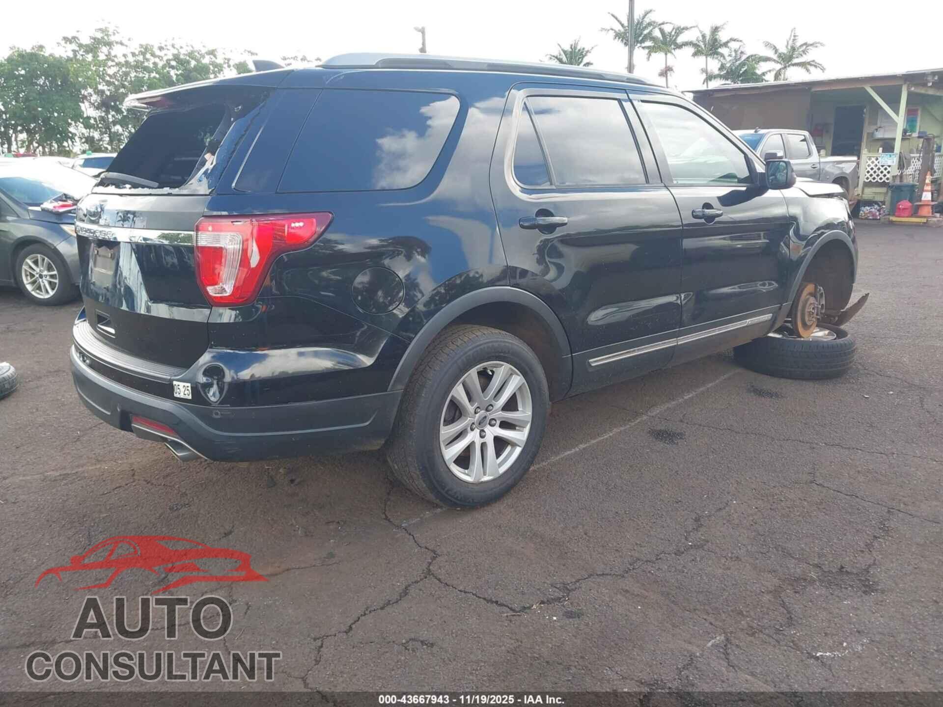 FORD EXPLORER 2018 - 1FM5K7D82JGB10142