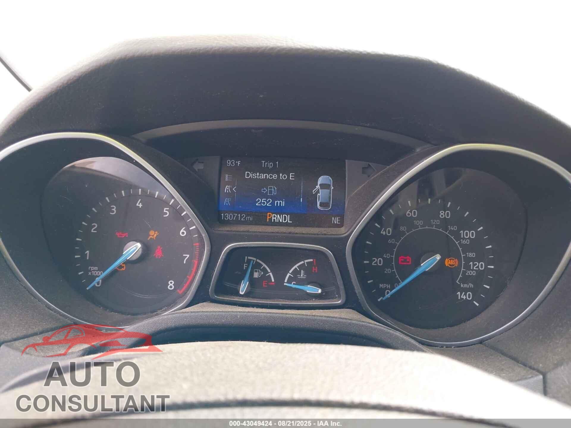 FORD FOCUS 2017 - 1FADP3K22HL313435