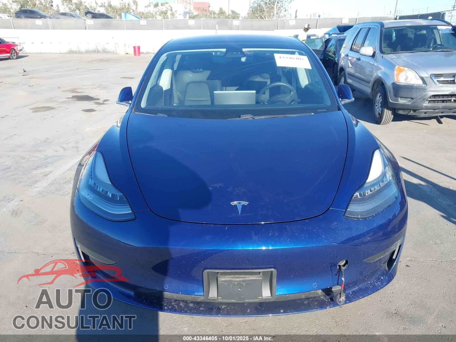 TESLA MODEL 3 2018 - 5YJ3E1EA8JF012275