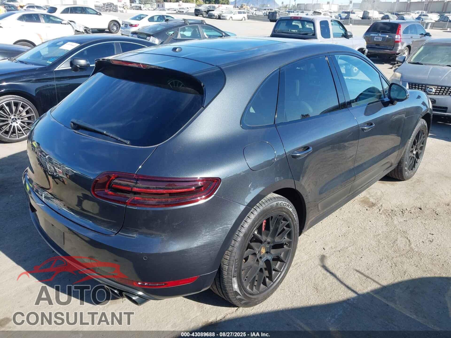PORSCHE MACAN 2017 - WP1AG2A52HLB52036