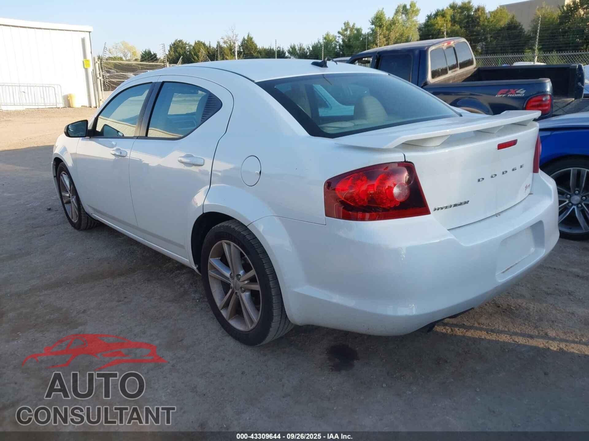 DODGE AVENGER 2013 - 1C3CDZAG5DN770256