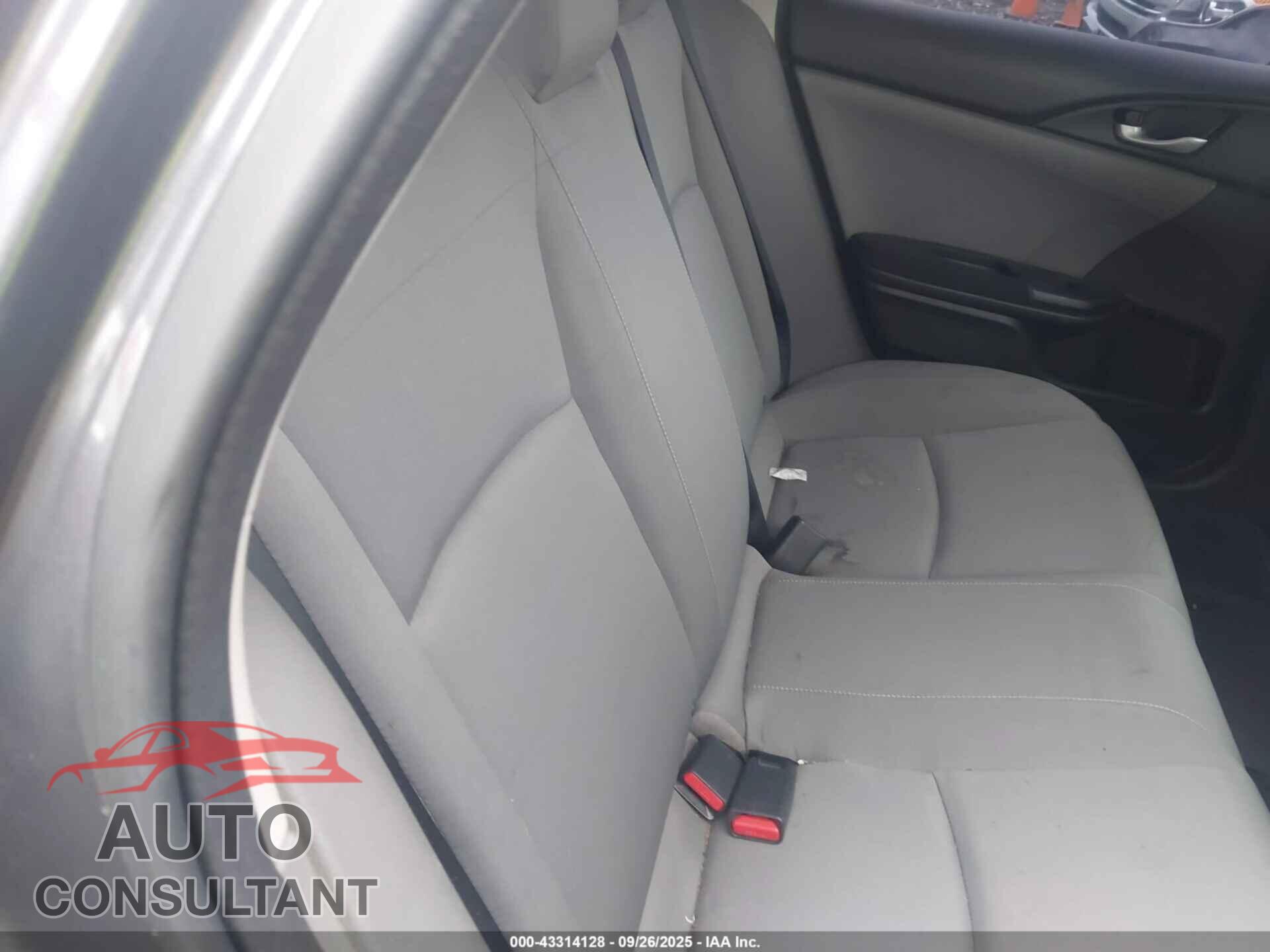 HONDA CIVIC 2017 - 2HGFC2F58HH544982