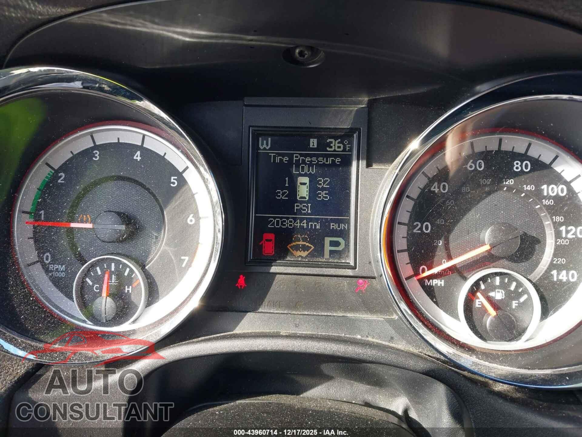 DODGE DURANGO 2011 - 1D4RD4GG2BC730468